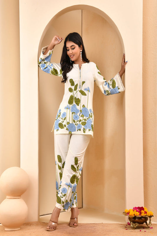 Vaasva Women White Placement Floral Printed Cord Set - Swadesiicart