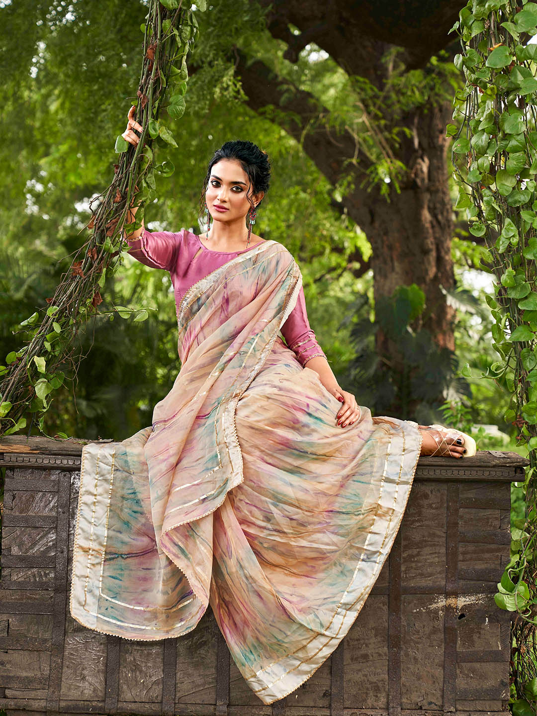 Tikhi Imli Peach Tie and Dye Gotta Patti Organza Saree | Swadesiicart