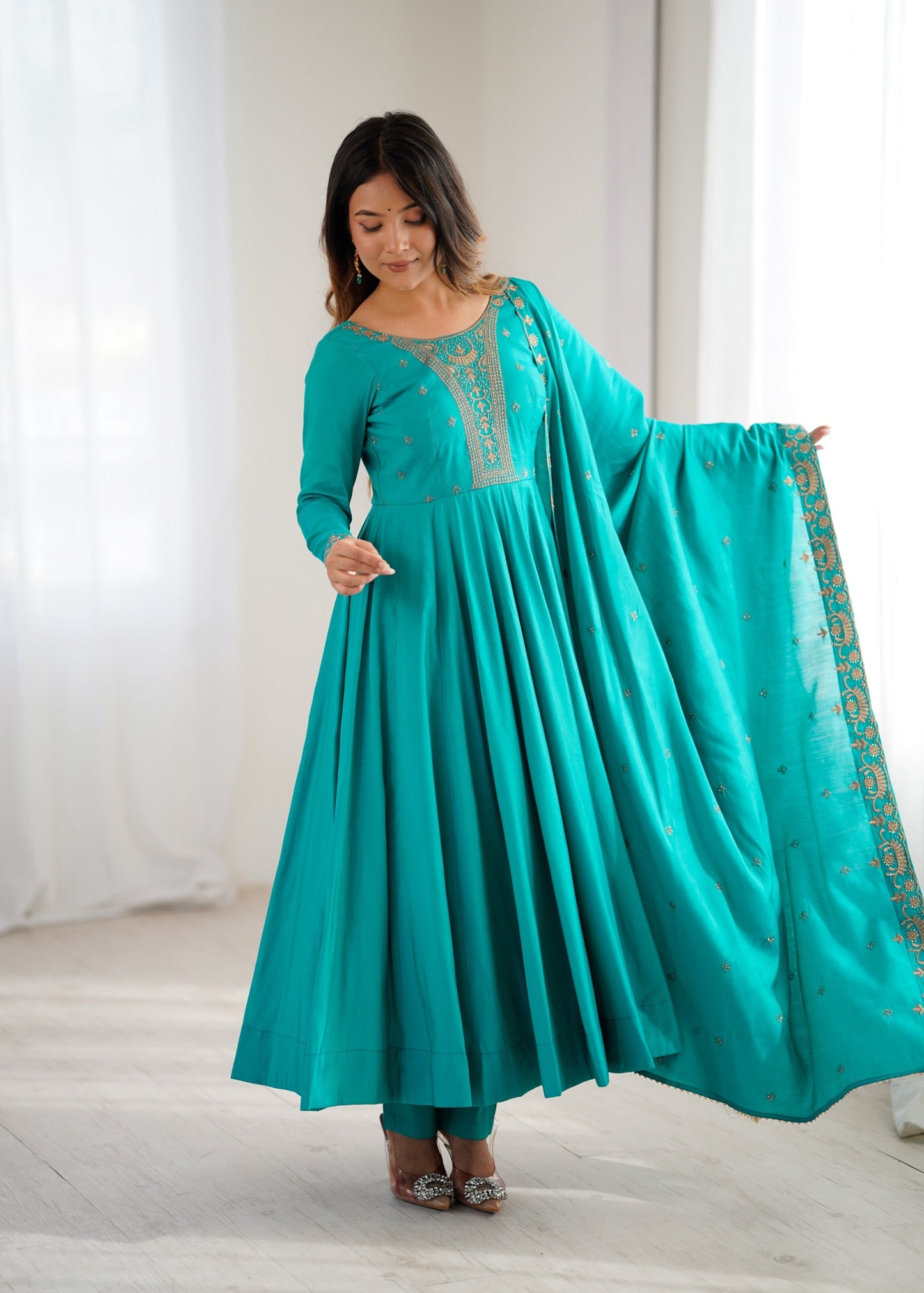 Lorenvalley Fashion Rama Roman Shimmer Silk Yoke Fancy Handwork Beads Work Anarkali Gown Pant With Dupatta Set - Swadesiicart