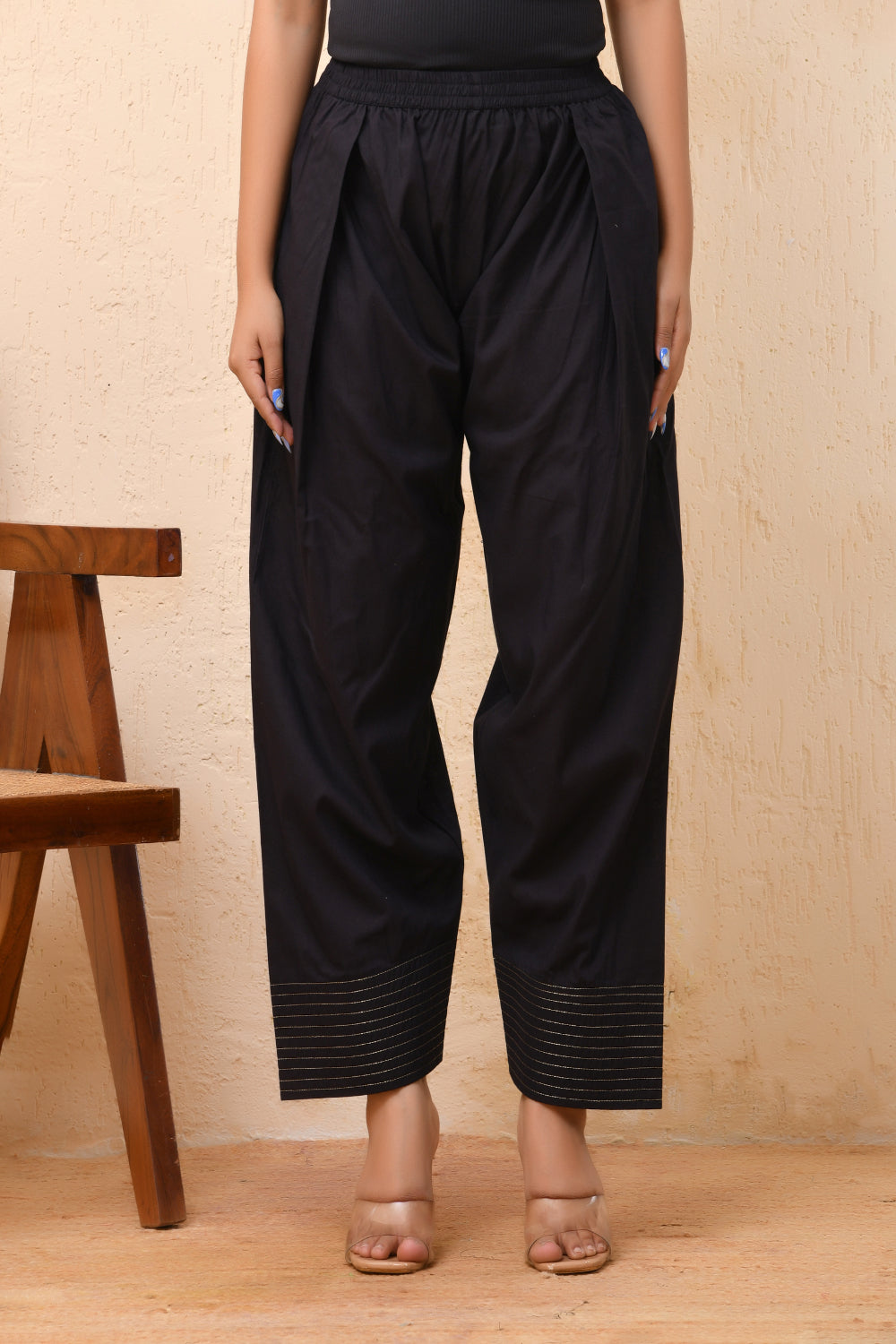 Vaasva Women Black Solid Farshi Pant | Swadesiicart