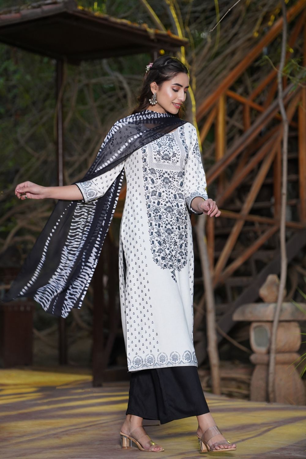 Juniper Womens White Rayon Floral Glitter Placement Printed Straight Kurta With Solid Bottom And Printed Dupatta Set | Swadesiicart