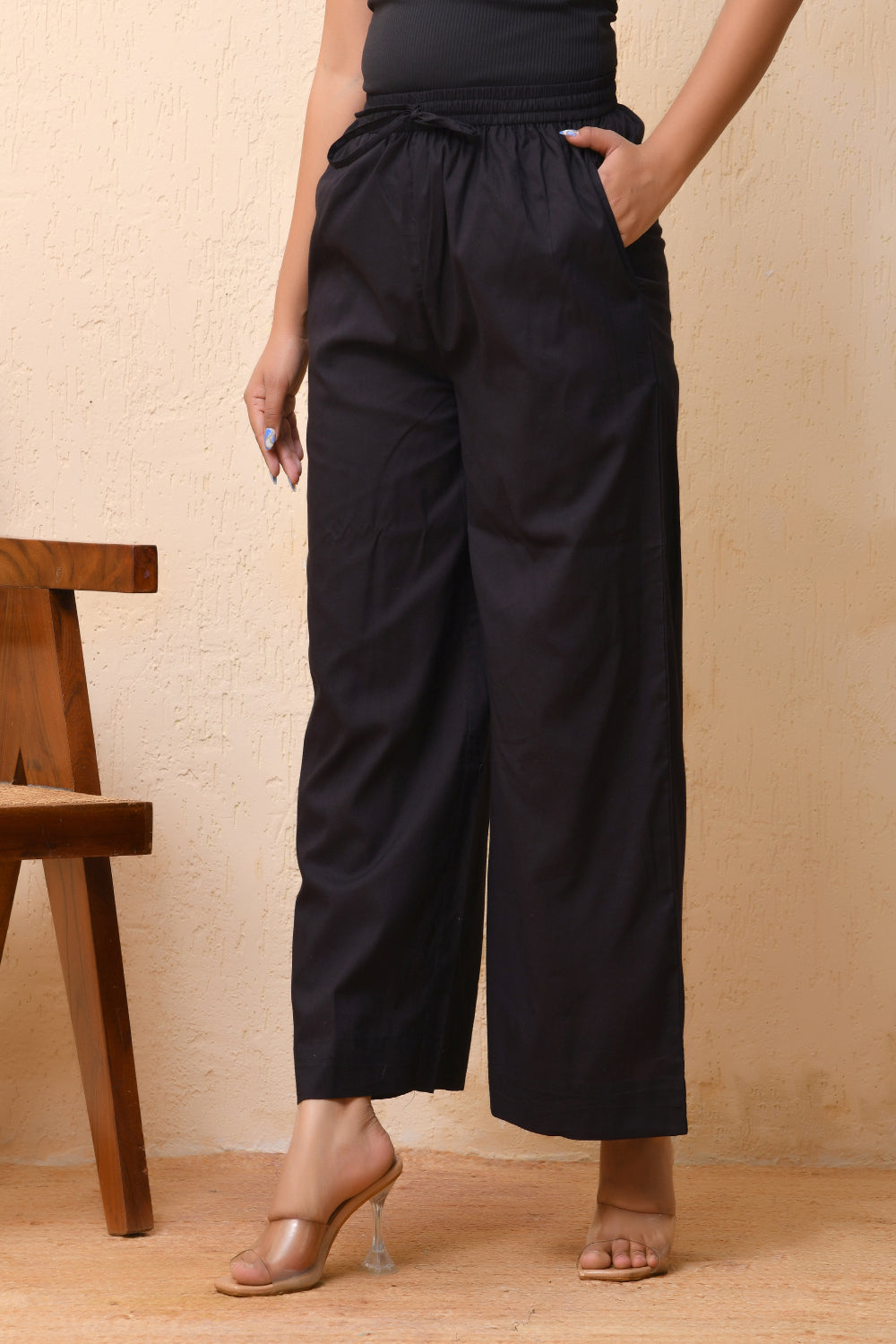 Vaasva Women White Solid Palazzo Pant | Swadesiicart