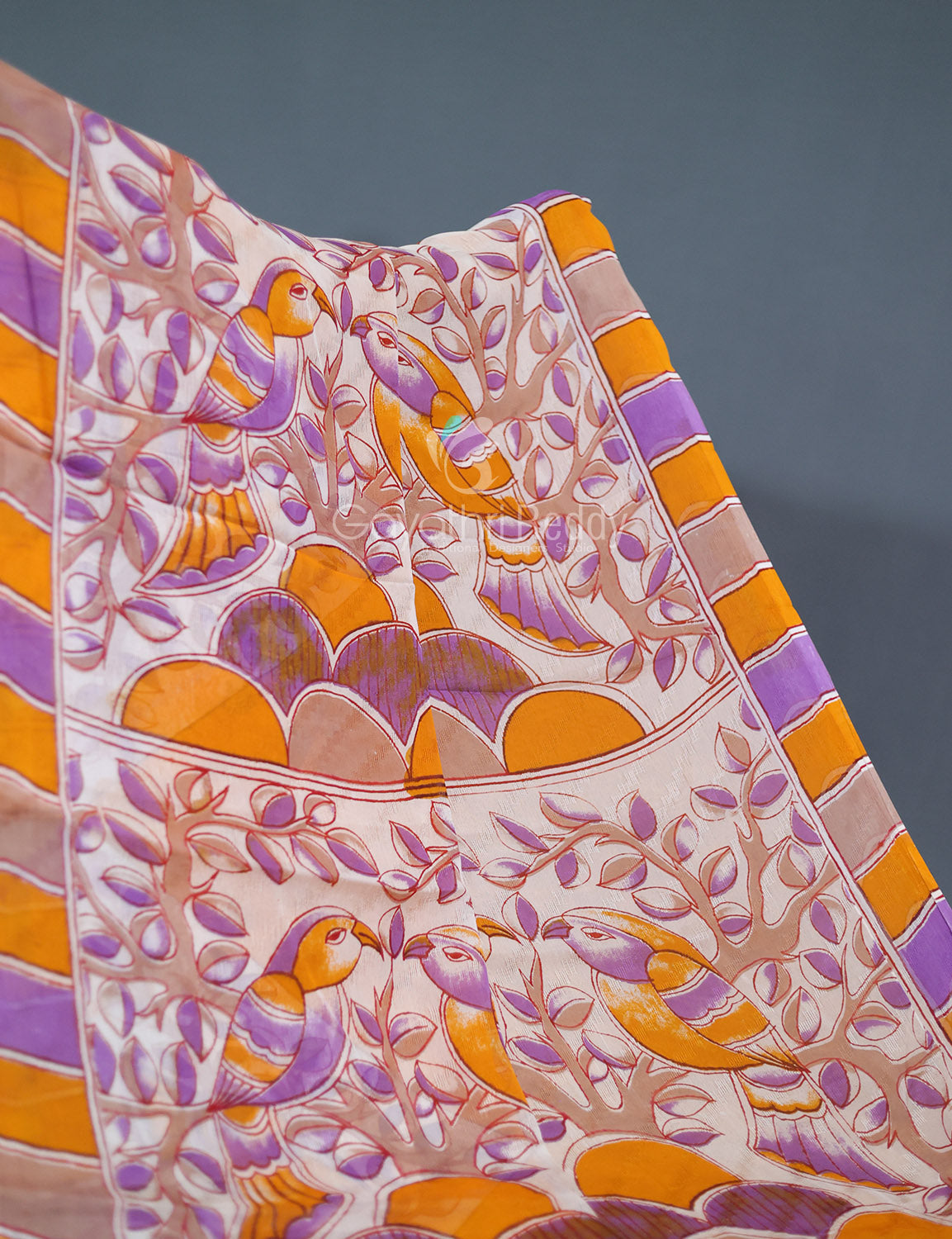 Shades Of Orange With Off-White Colour Leheriya Georgette Saree By Gayathri Reddy Designer Studio | Swadesiicart