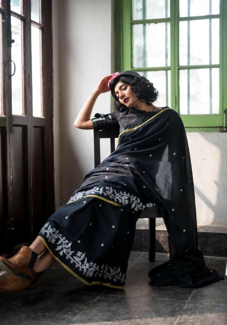 Exclusive Collection Beautiful Black Embroidery Saree - Swadesiicart