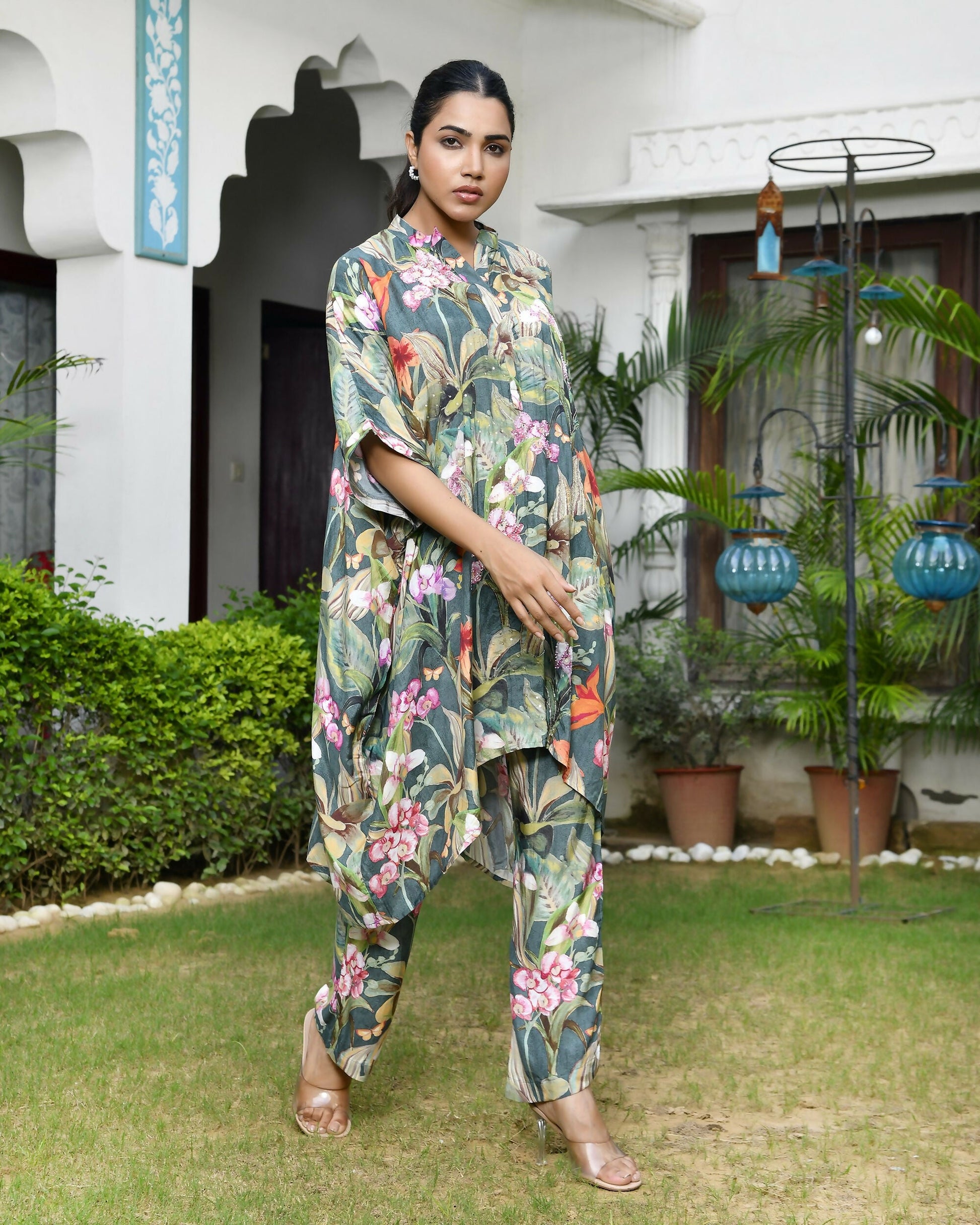 Vaasva Women's Dark Green Musline Viscose Digital Printed Kaftan Pant Set | Swadesiicart