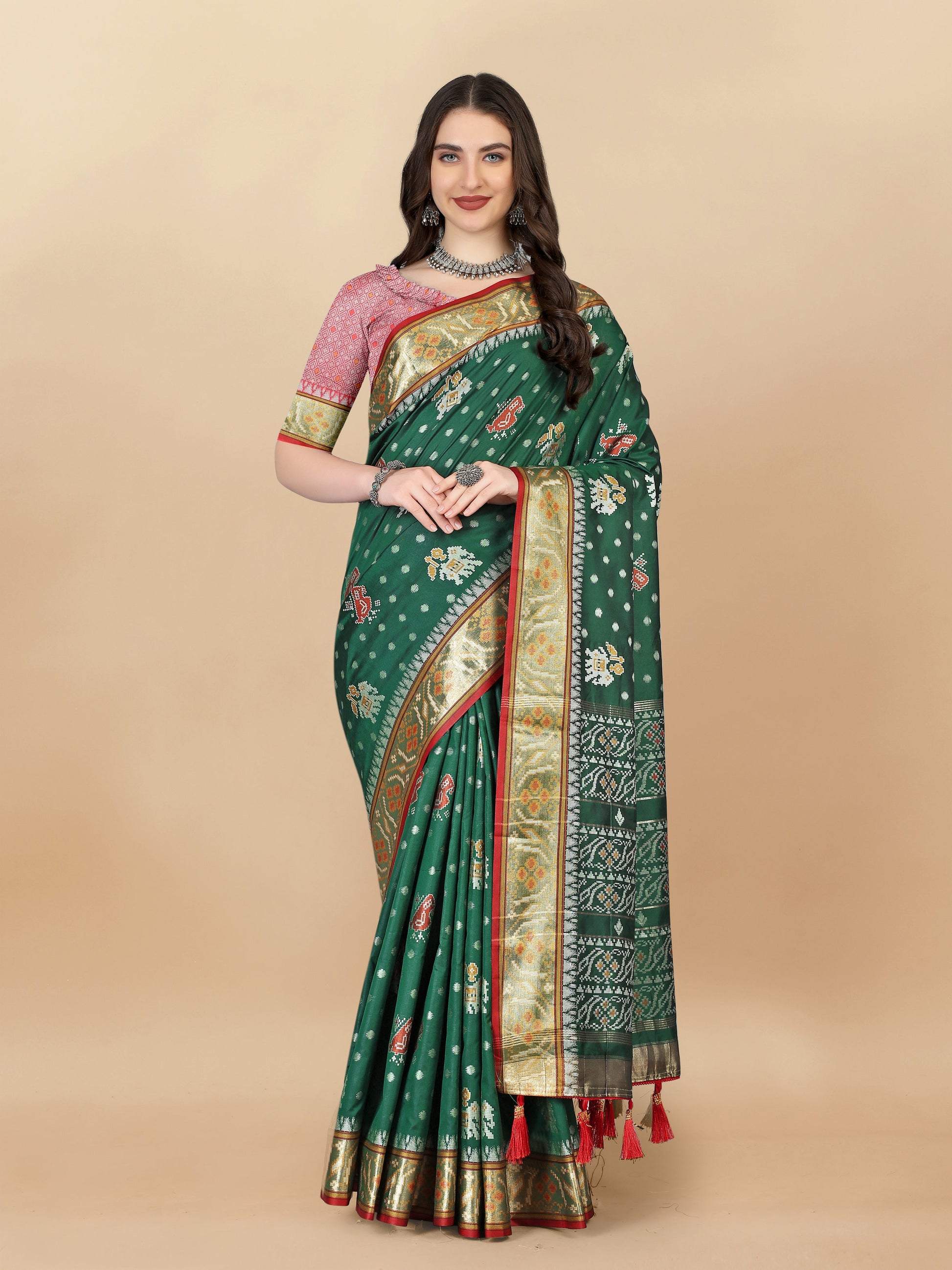 Lorenvalley Fashion Soft Silk Patola Weaving With Beautiful Rich Pallu With Blouse - Green - Swadesiicart