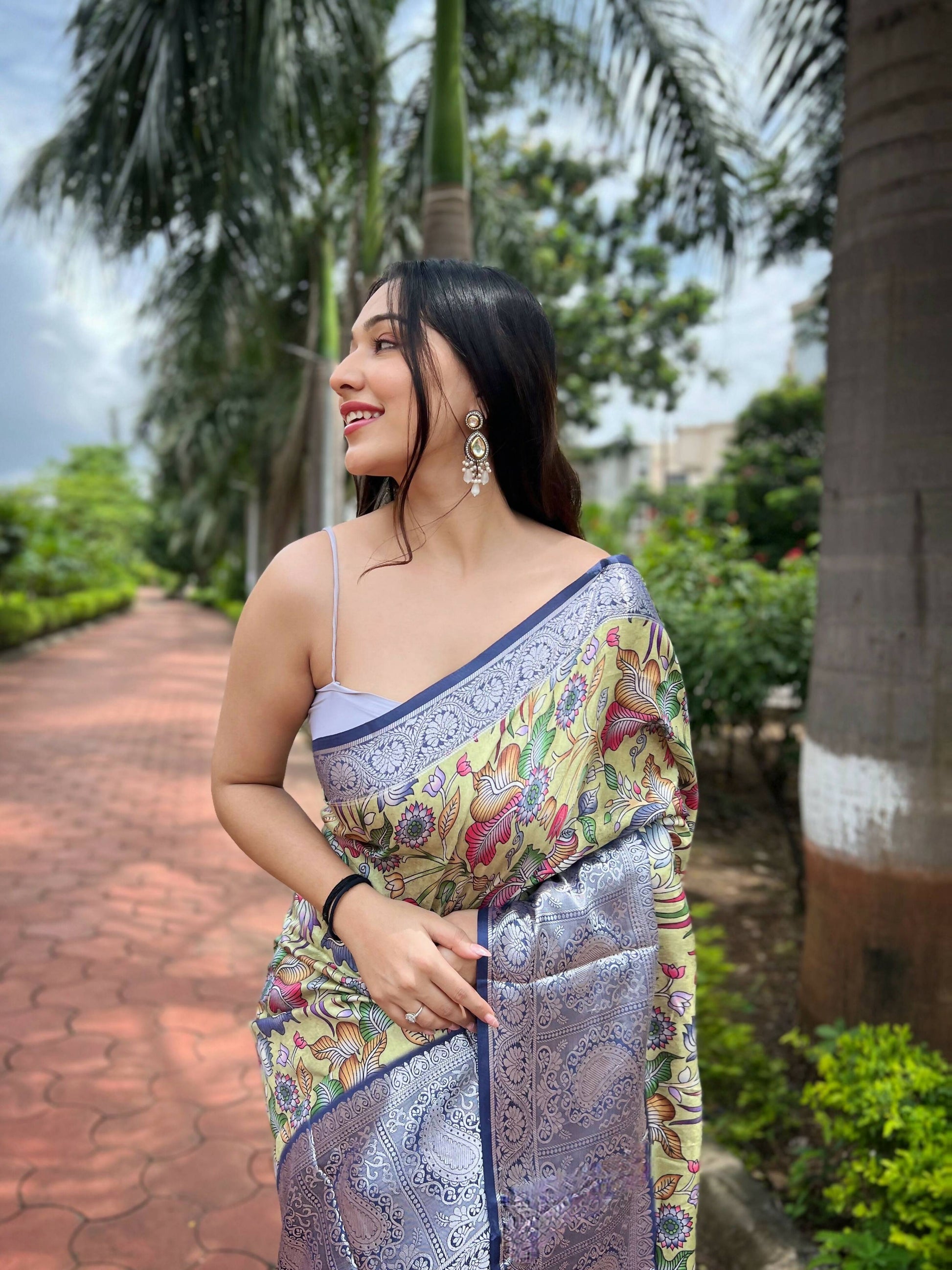 Vamsee Srivali Srivali -Navy Blue Pure Soft Tussar Dola Satin Silk Saree - Swadesiicart