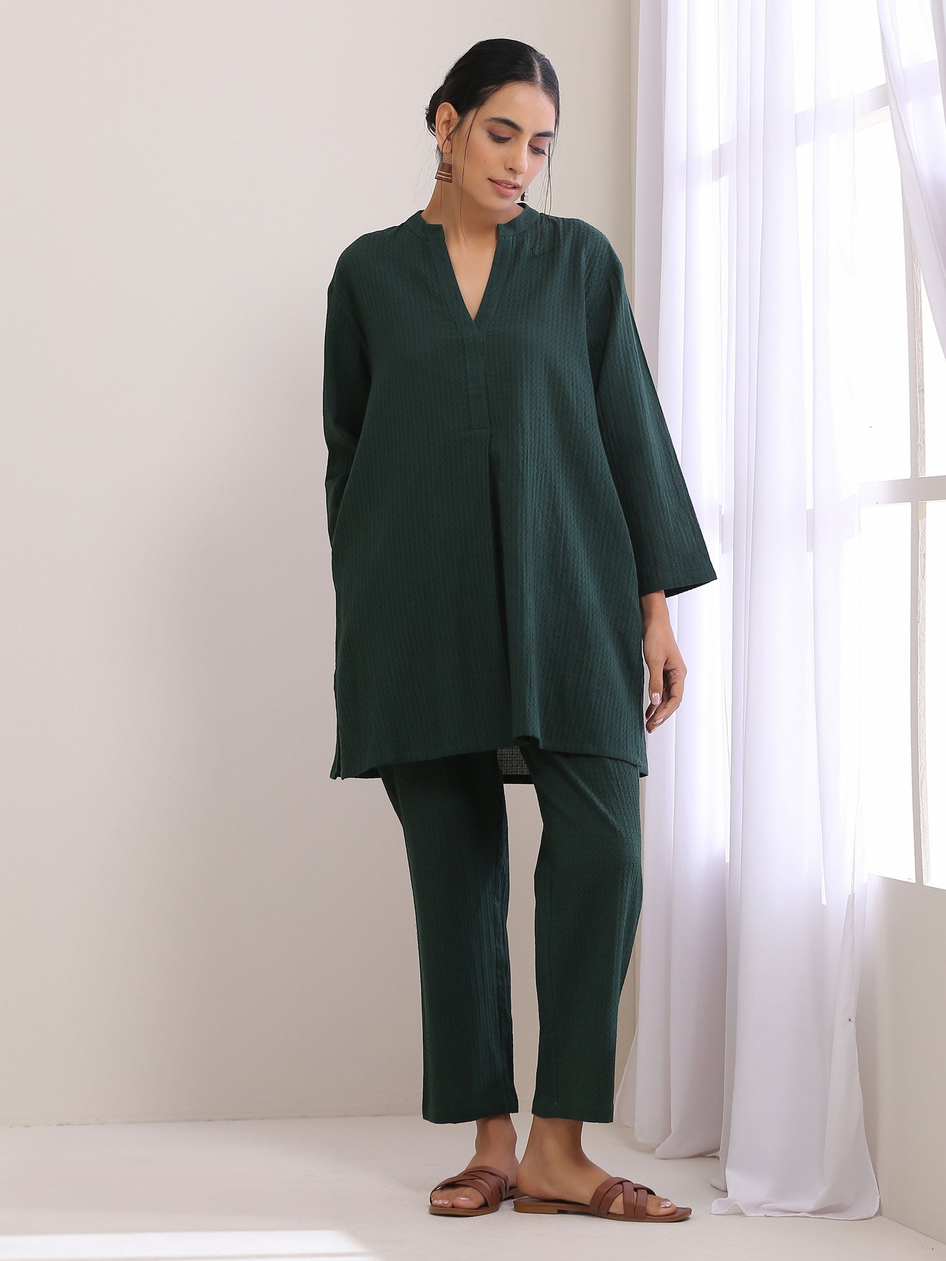 trueBrowns Dark Green Dobby Relaxed Fit Co-Ord Set - Swadesiicart
