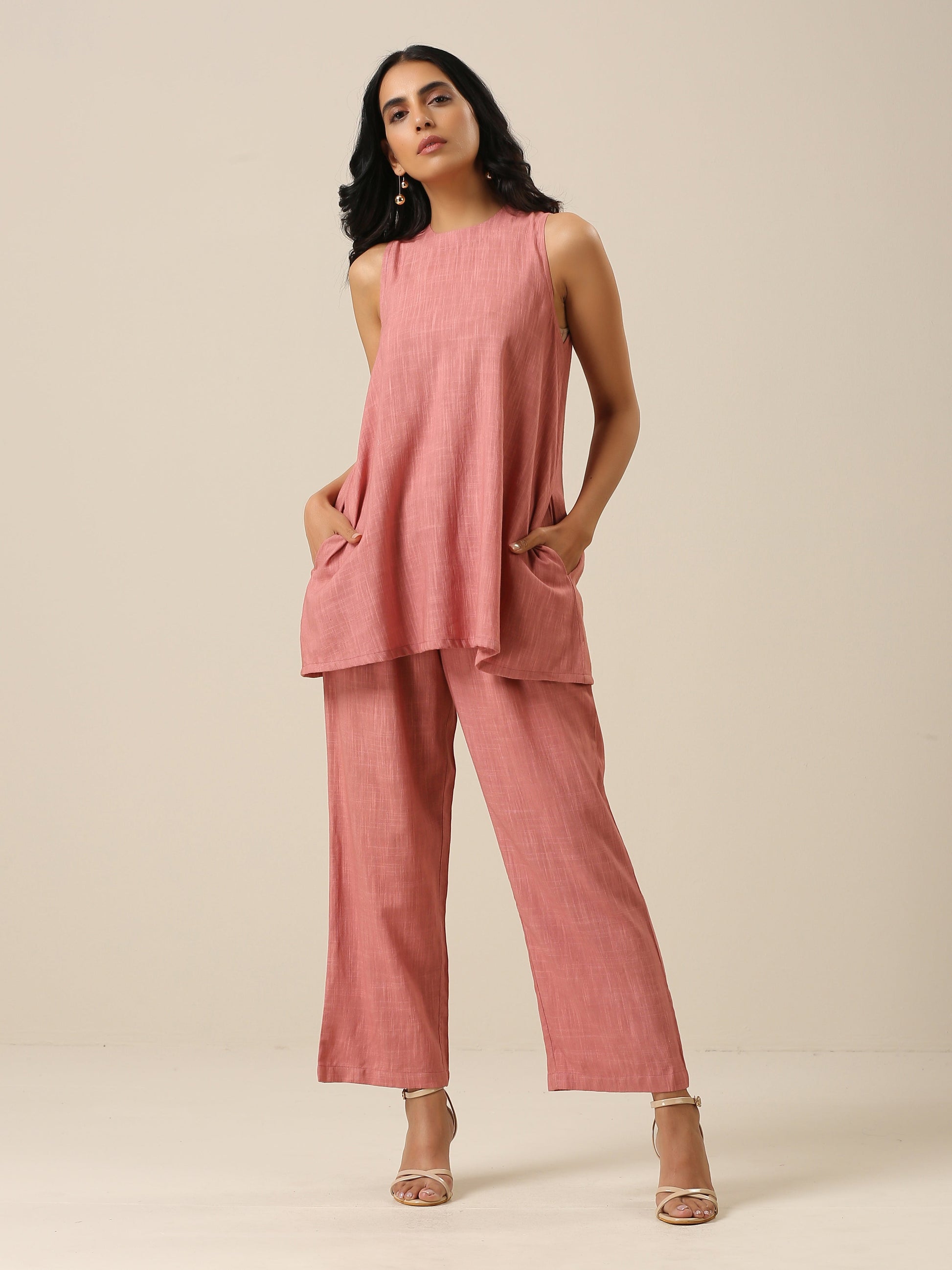 trueBrowns Light Mauve Slub Textured Sleeveless Short Co-Ord Set - Swadesiicart