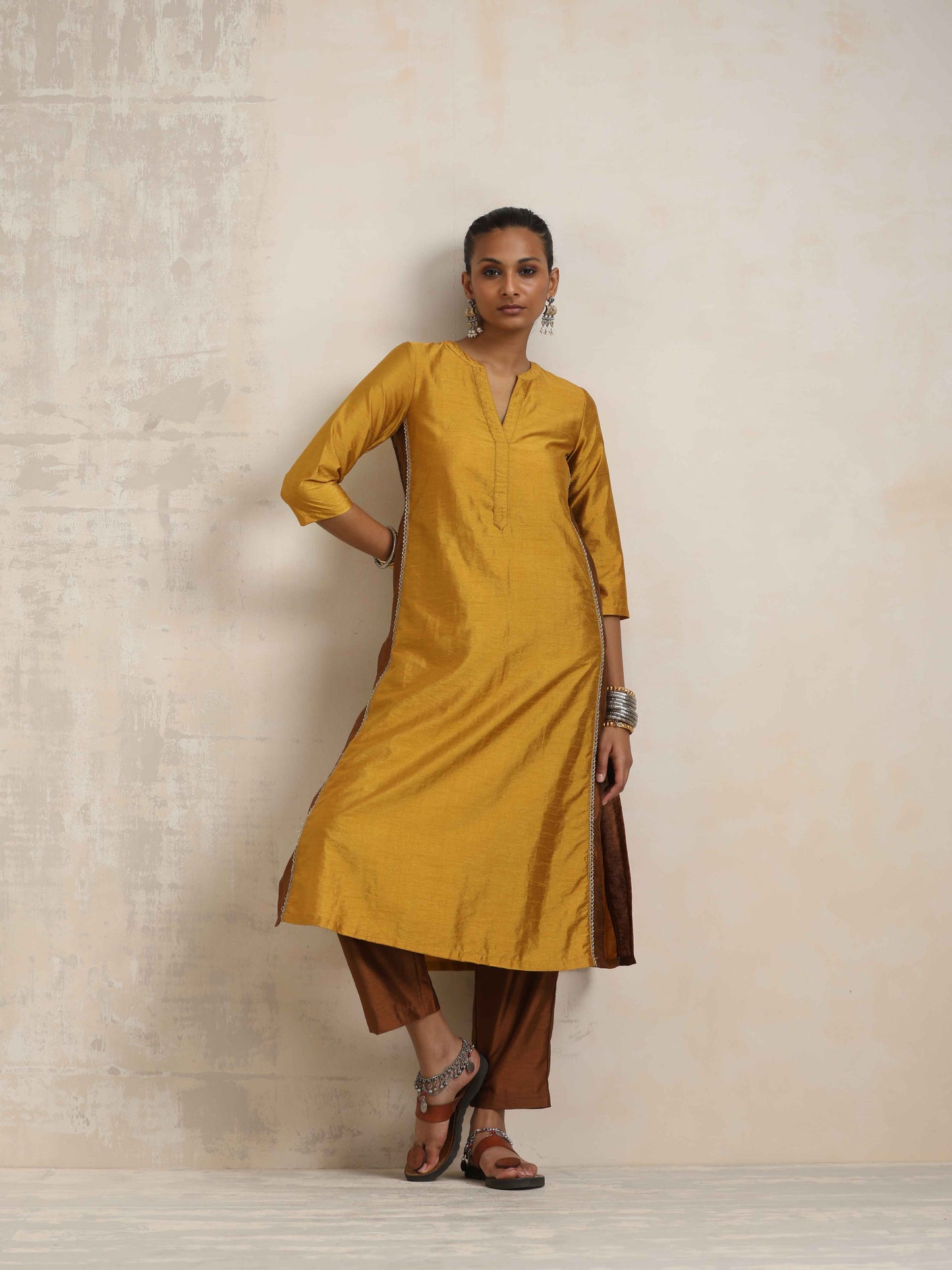 trueBrowns Gold Silk Kurta Set | Swadesiicart