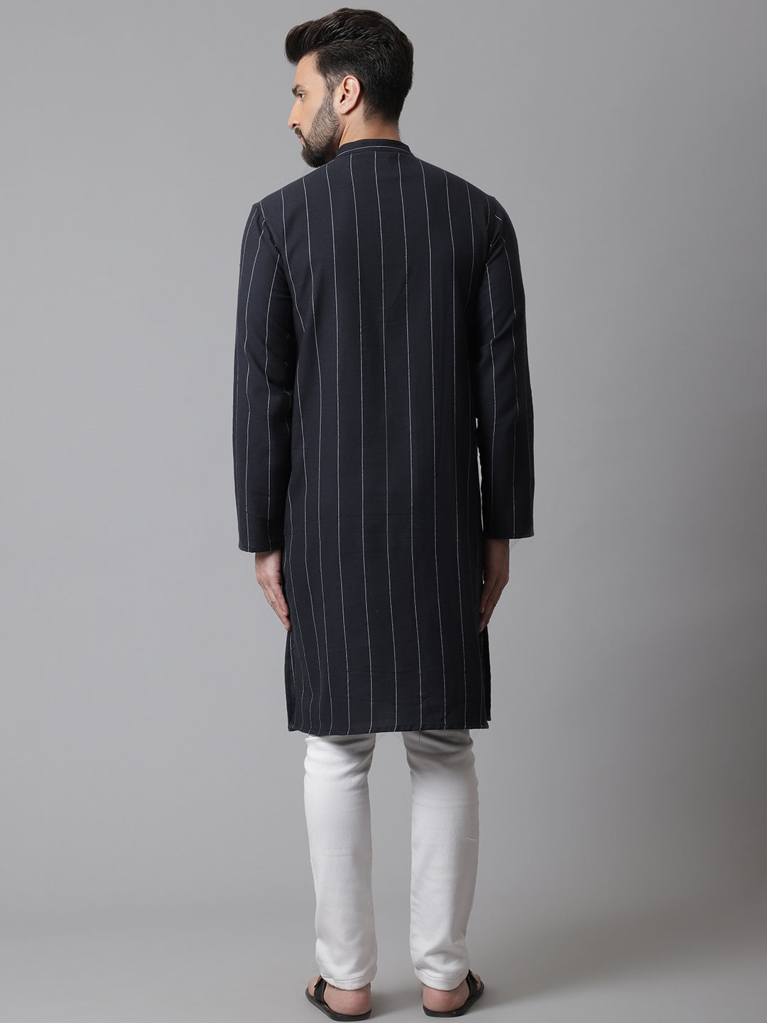 Even Apparels Black Pure Cotton Kurta With Band Collar | Swadesiicart