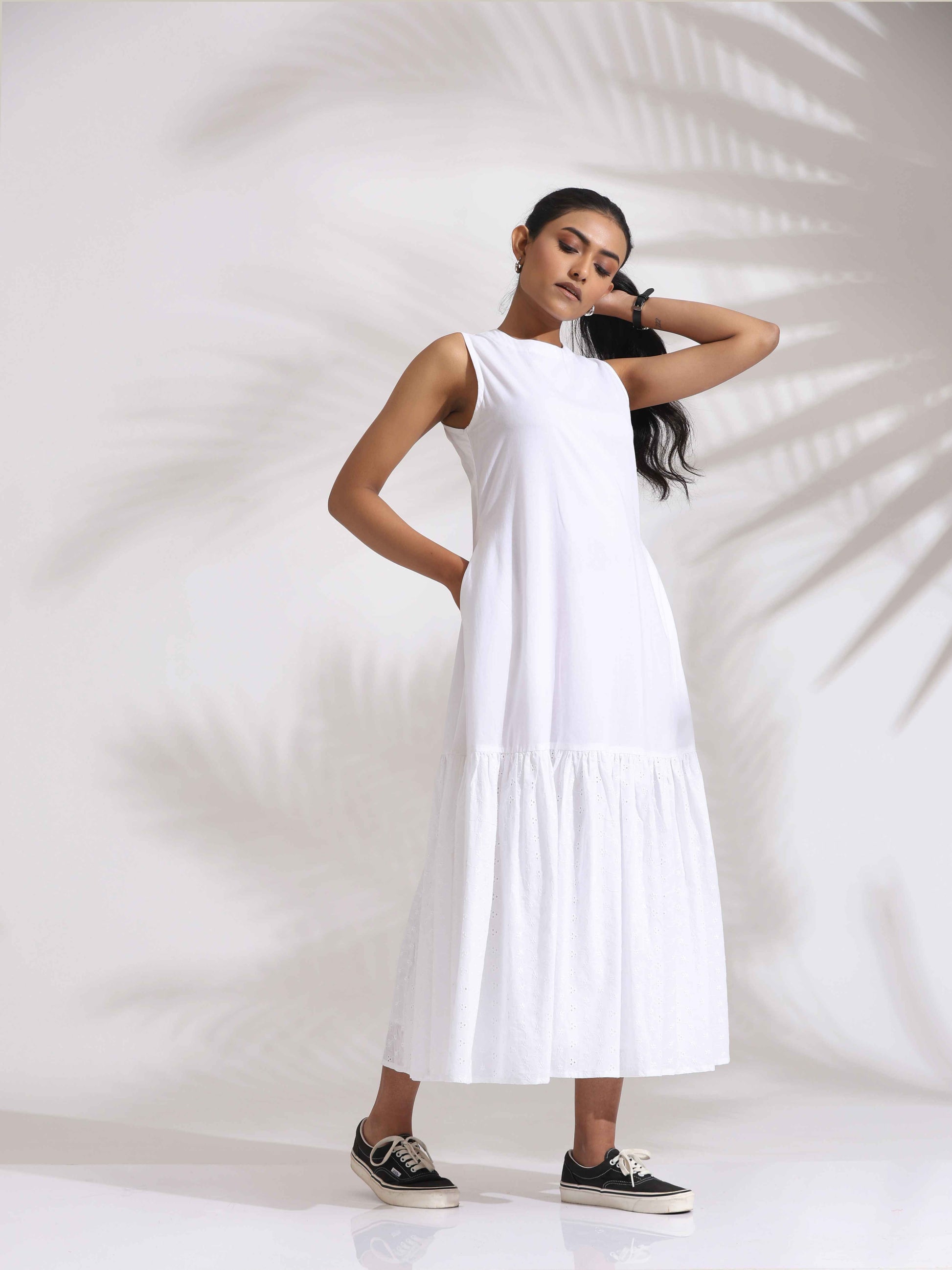 trueBrowns White Cotton Schiffli Tier Dress | Swadesiicart