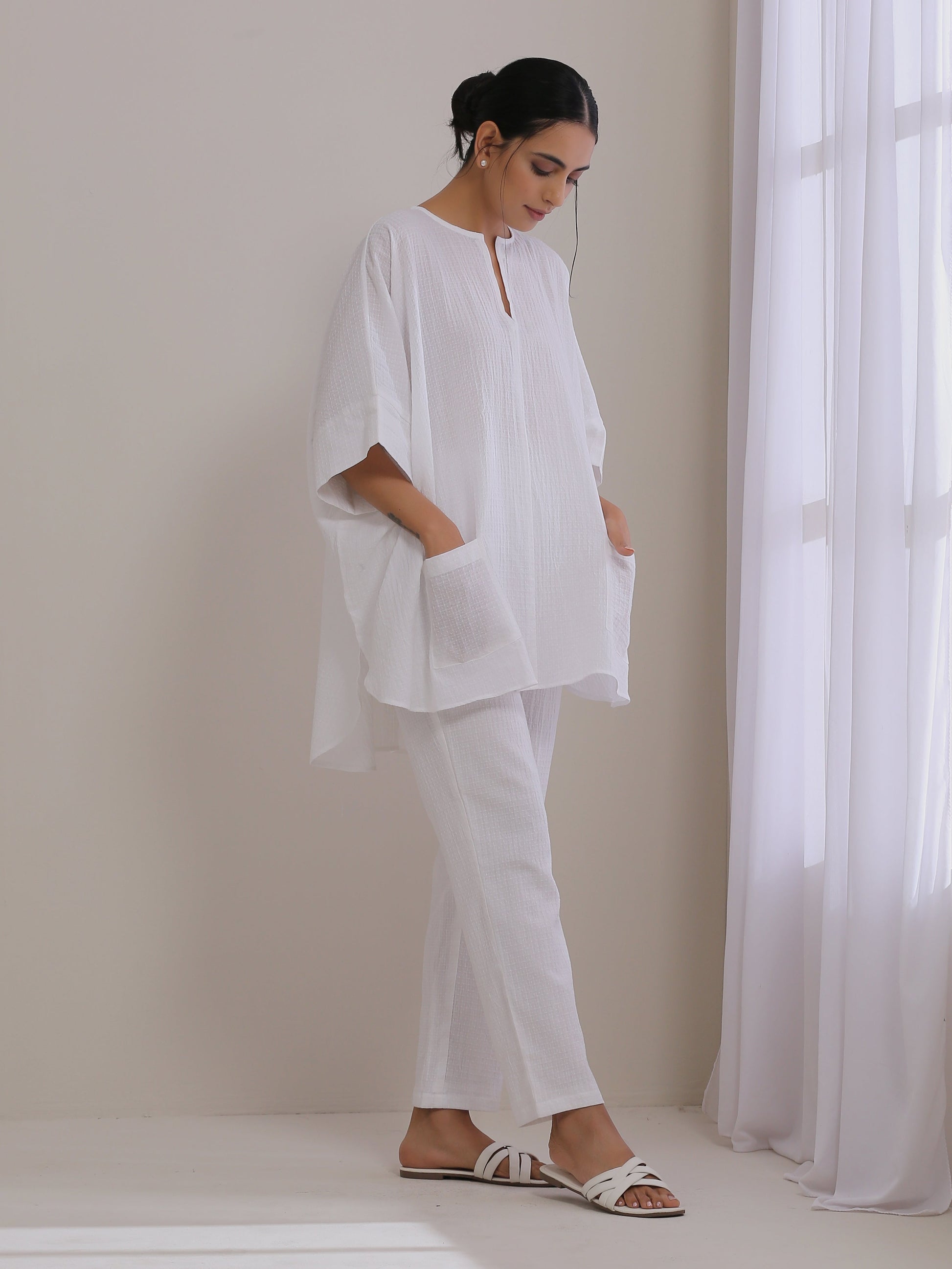 trueBrowns White Dobby Boxy Fit High Low Co-Ord Set - Swadesiicart