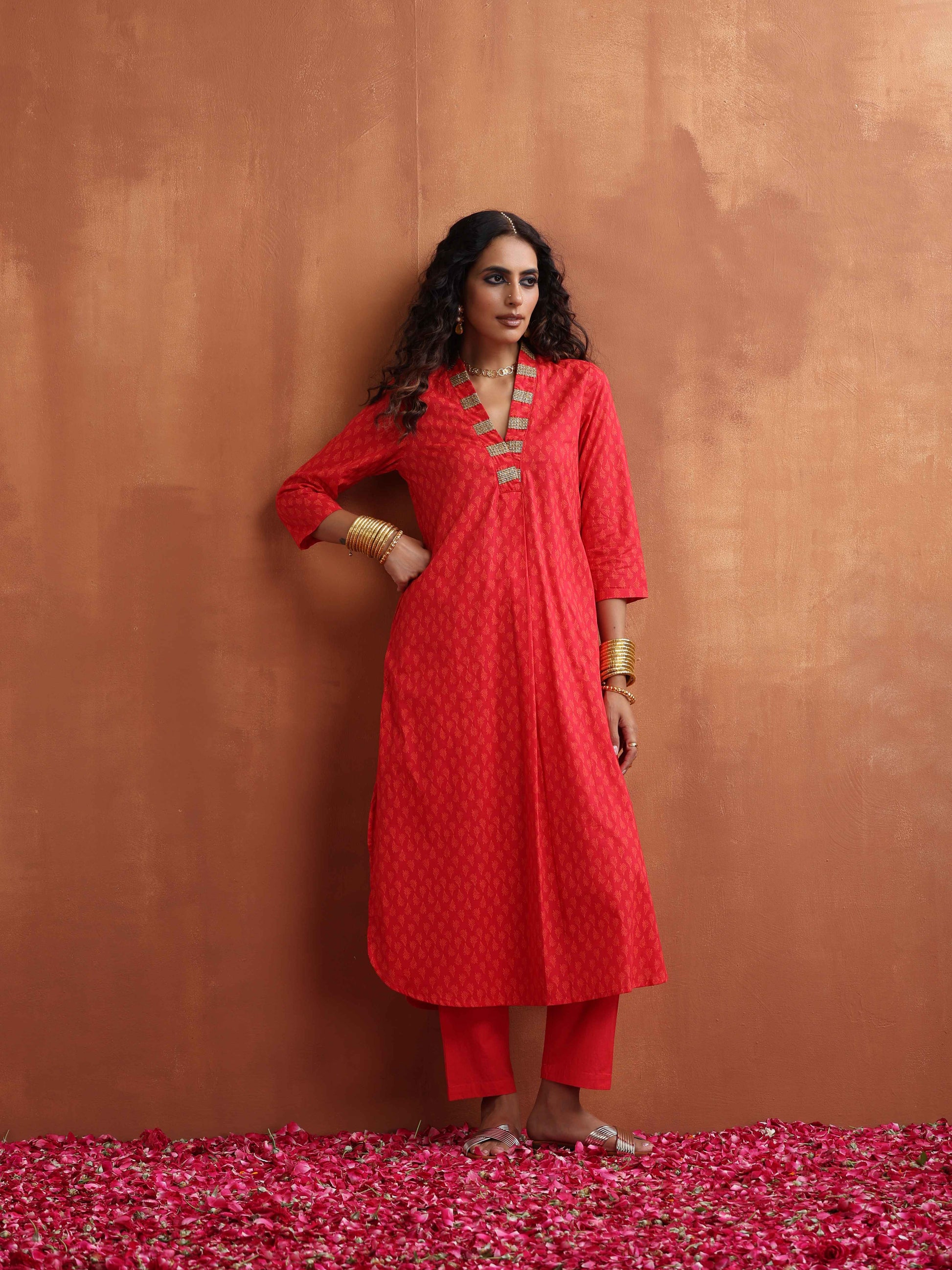 trueBrowns Red Print A-line Kurta Set | Swadesiicart