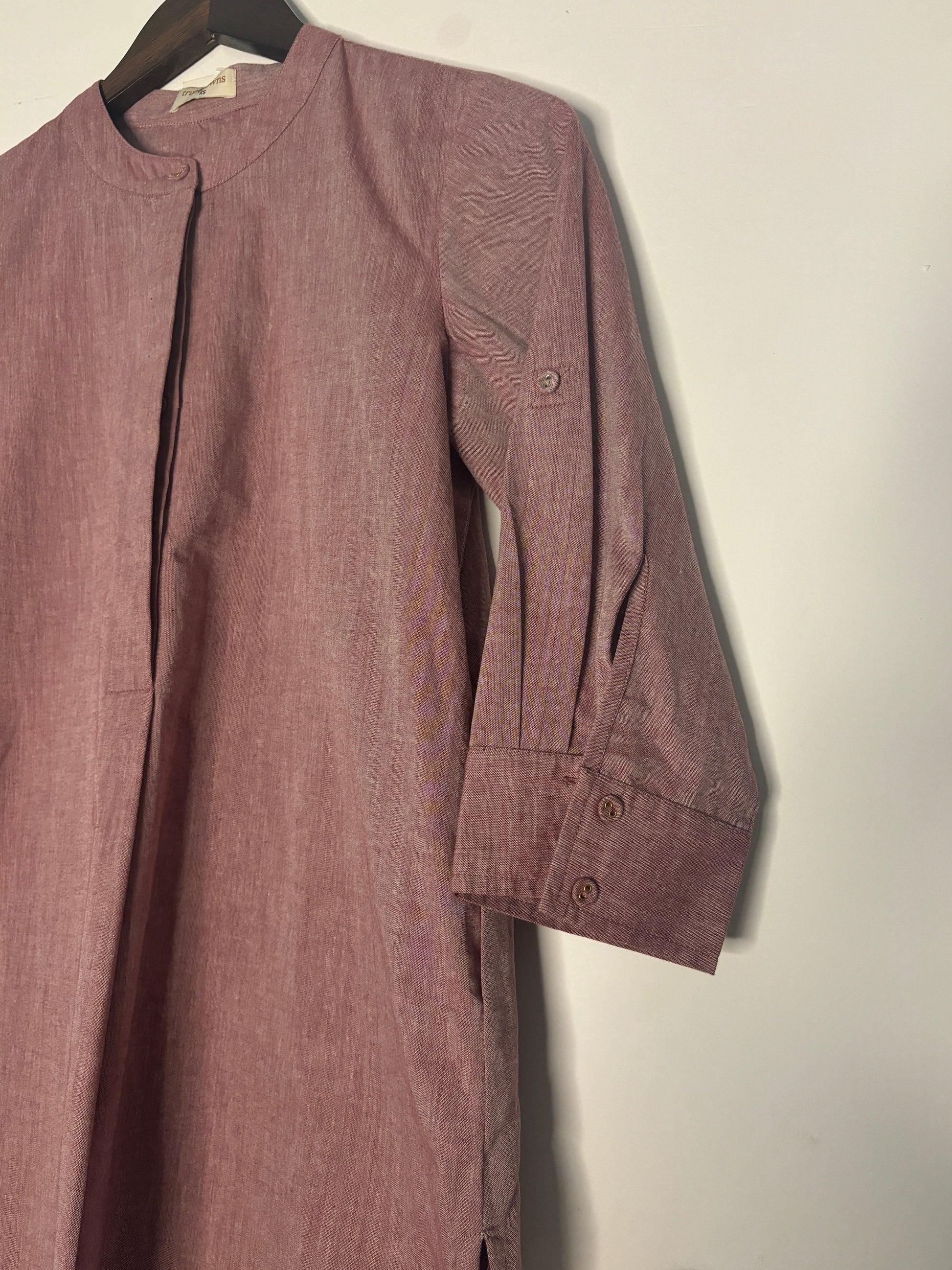 trueBrowns Pink Chambrey Top | Swadesiicart