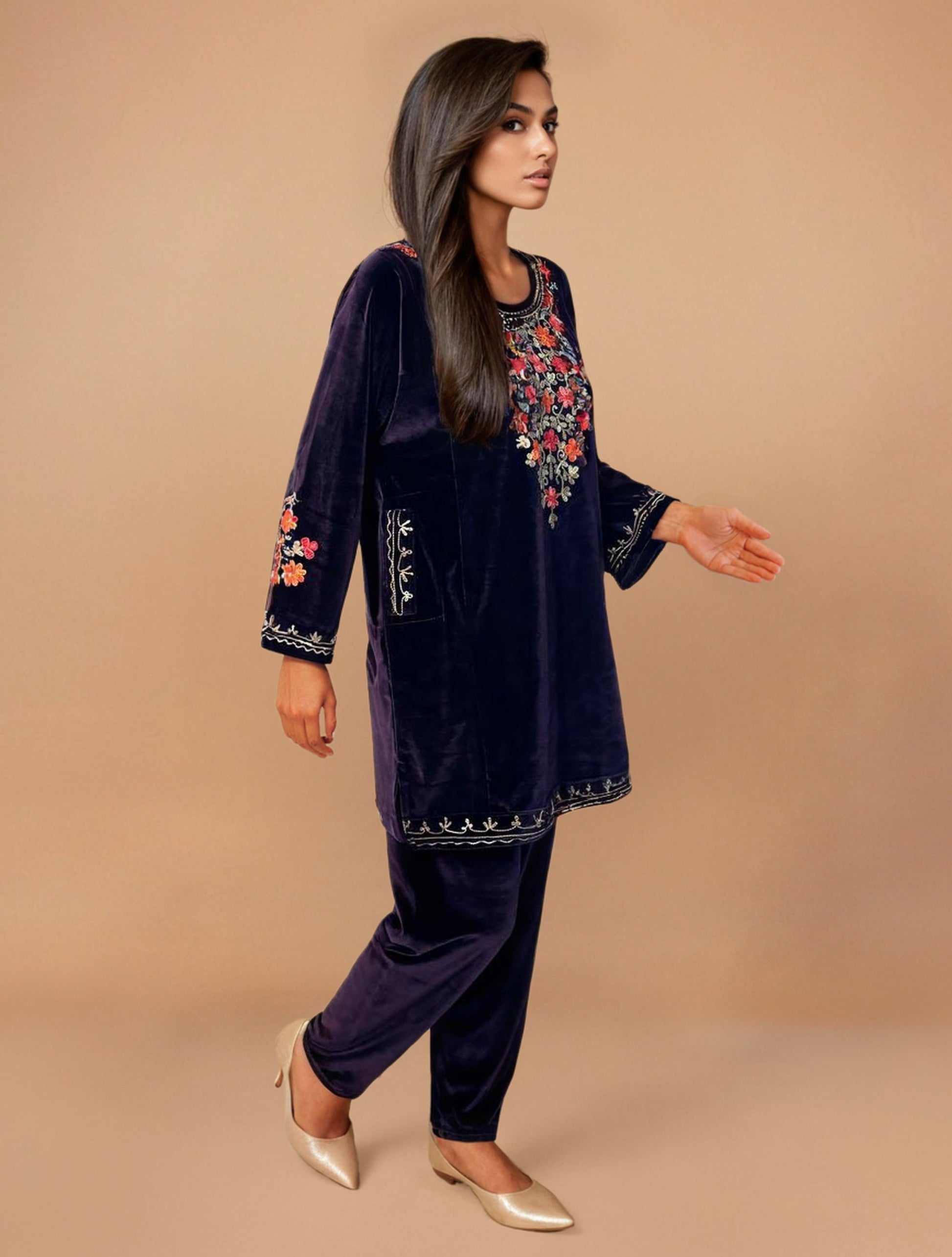 trueBrowns Purple Velvet Embroidered Co-ord Set - Swadesiicart