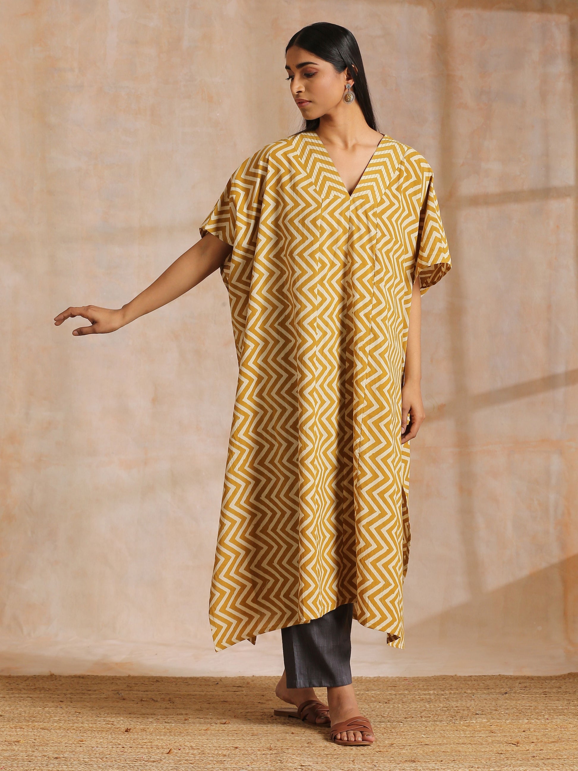 trueBrowns Mustard Dabu Zig-Zag Lines Print Cotton Panel Kaftan Kurta Pant Set | Swadesiicart
