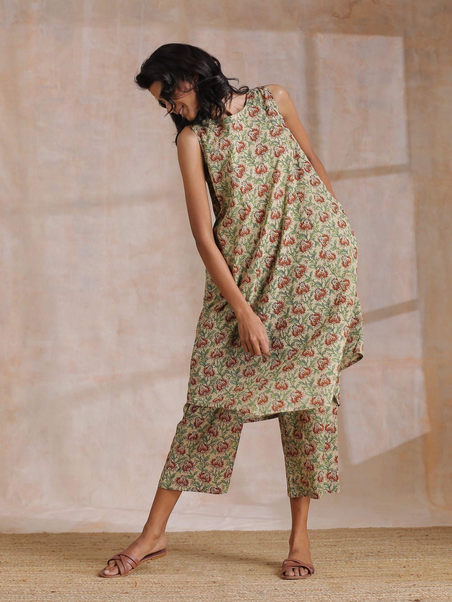 trueBrowns Beige Overall Brown Floral Block Print Cotton High-Low Co-Ord Set - Swadesiicart