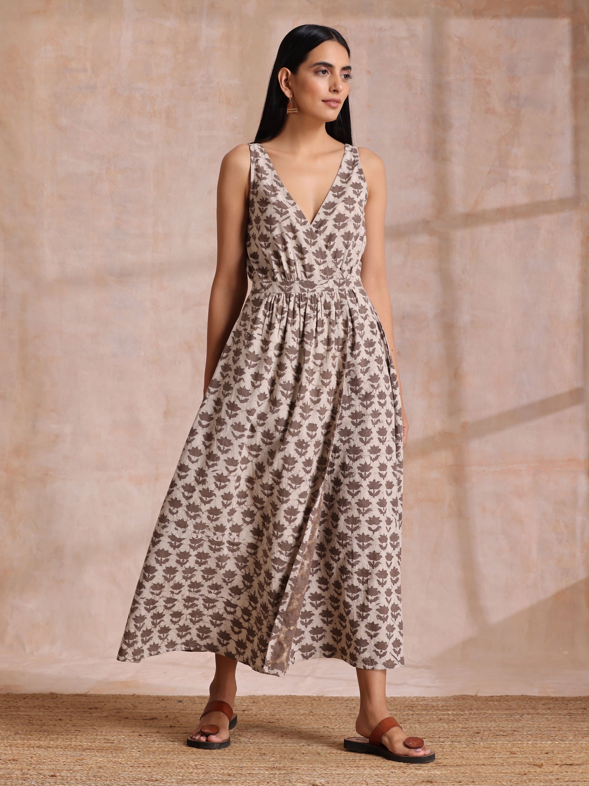 trueBrowns Clay Dabu Buta Print Cotton Sleeveless Wrap Dress | Swadesiicart