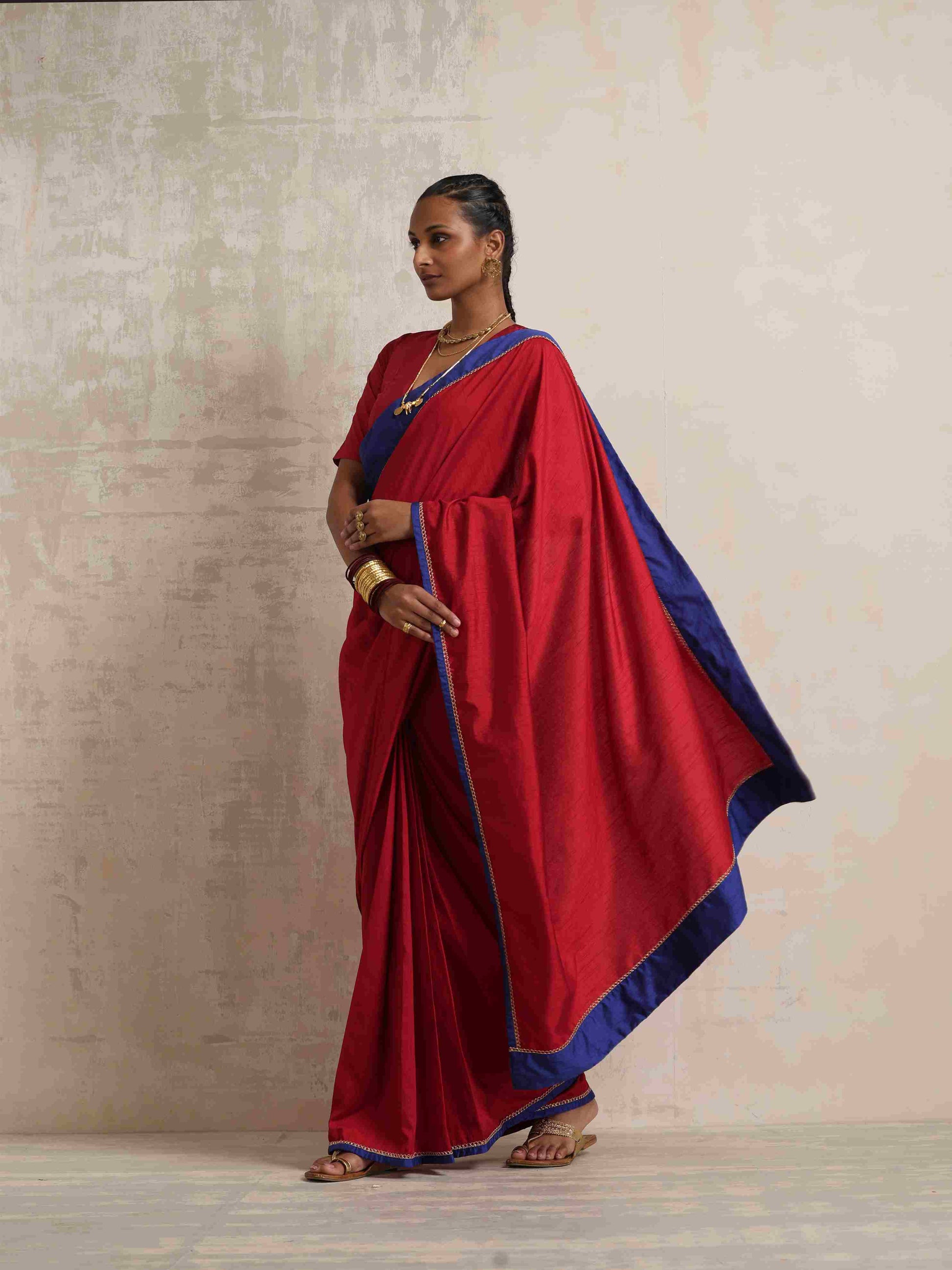 trueBrowns Red Silk Ready To Wear Saree | Swadesiicart