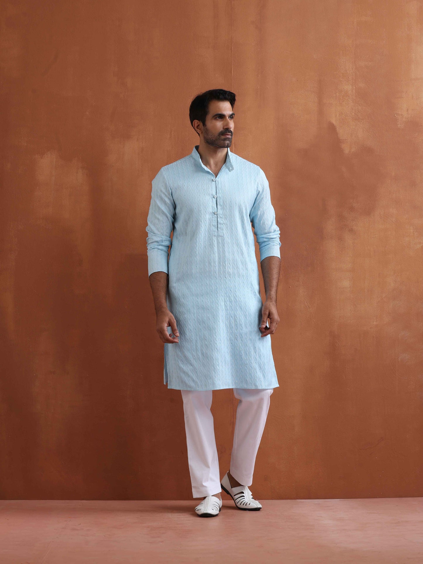 trueBrowns Men's Blue Sequin Chanderi Kurta | Swadesiicart