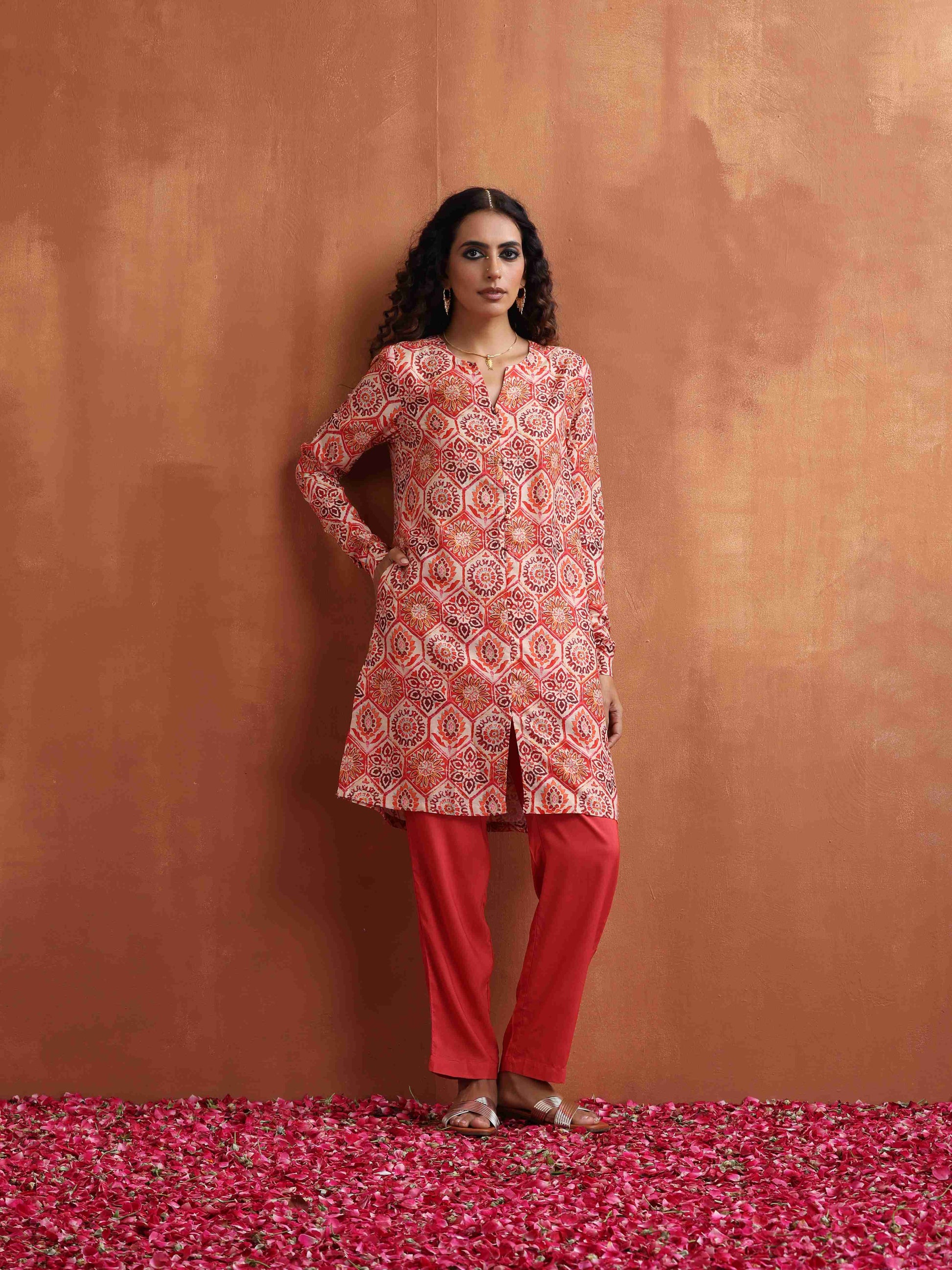 trueBrowns Beige Print Kurta Co-ord Set - Swadesiicart