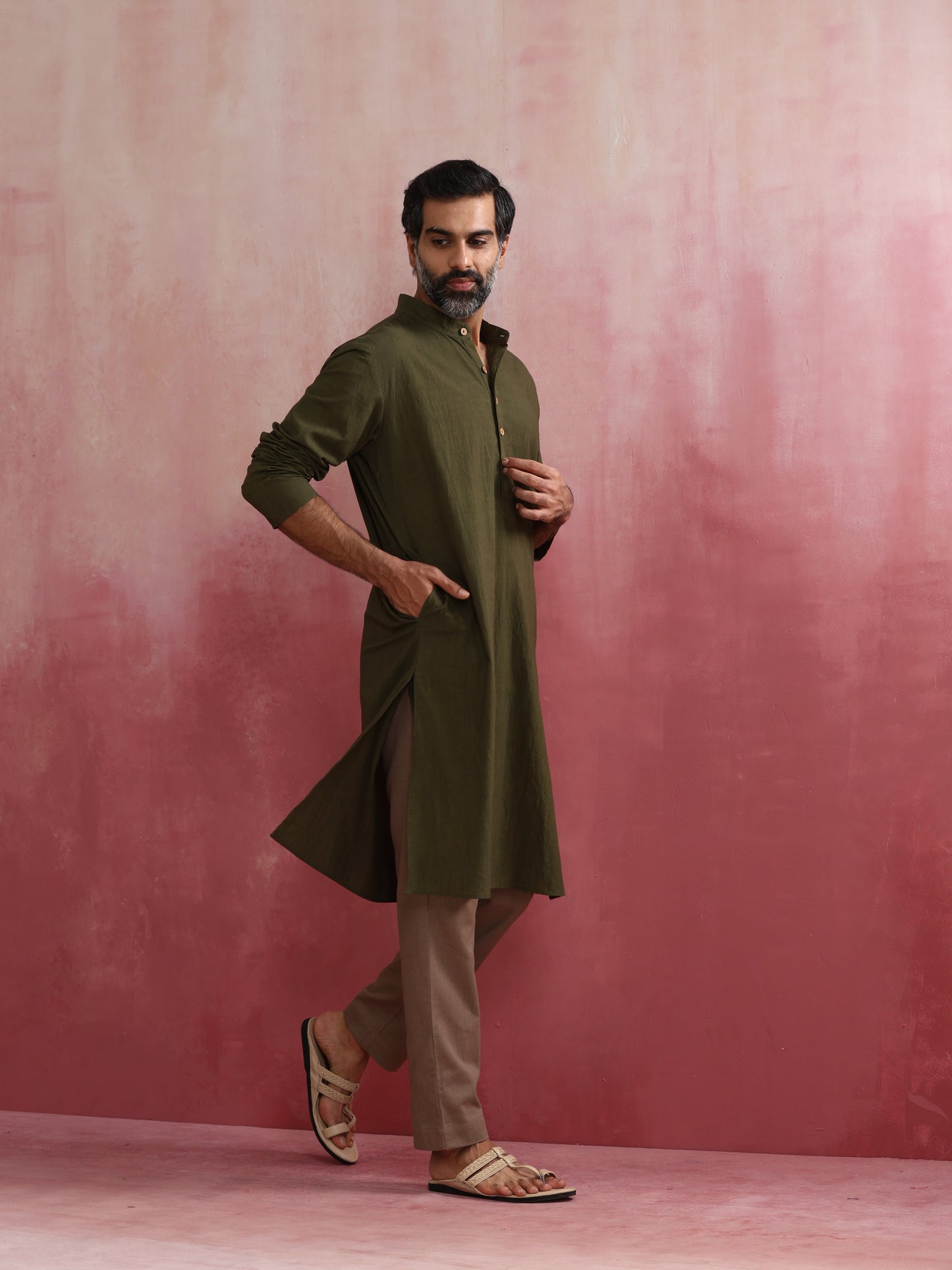trueBrowns Men's Olive green Mandarin Collar Kurta | Swadesiicart