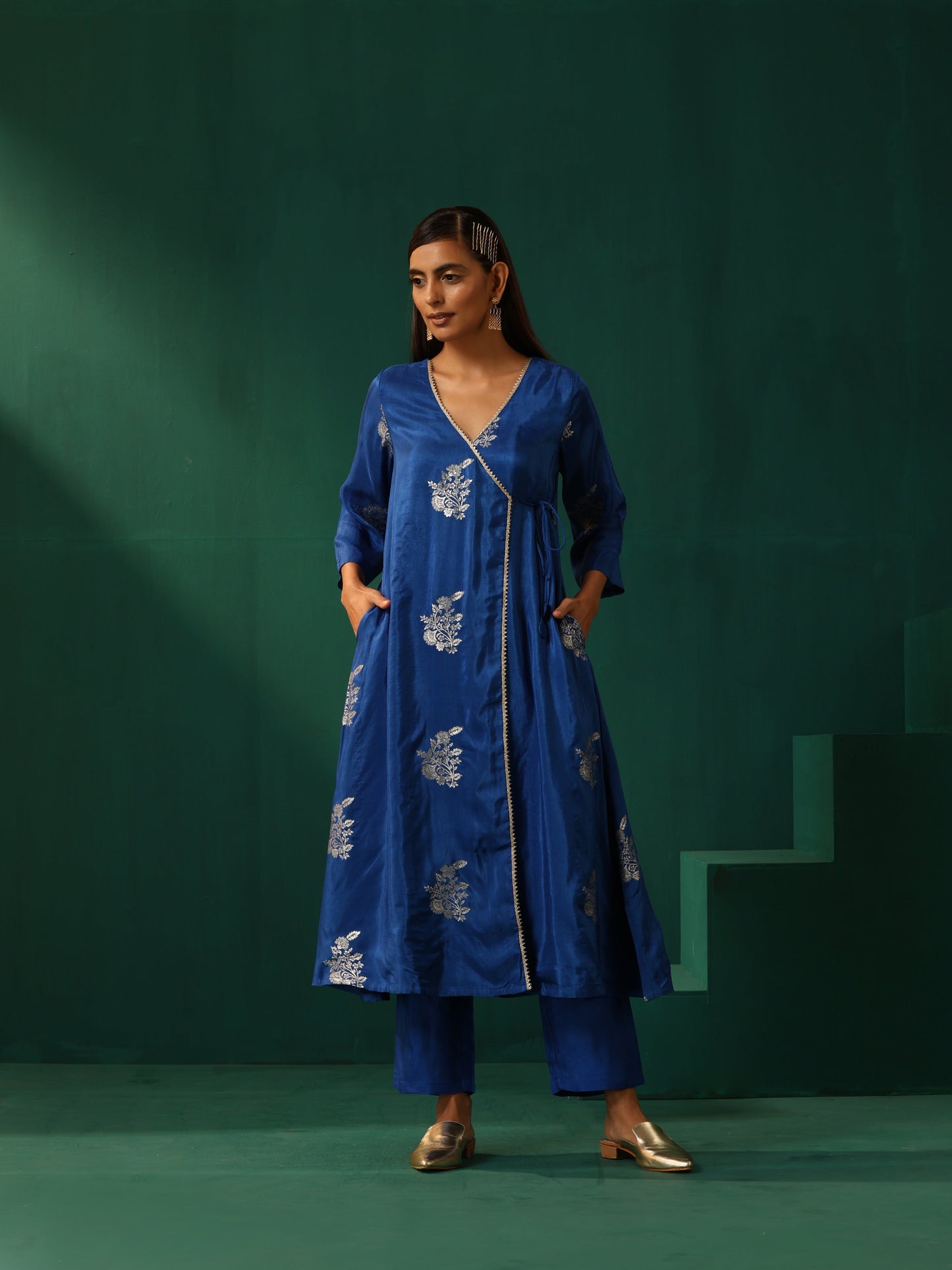 trueBrowns Royal Blue Floral Viscose Silk Angrakha Kurta Pant Set | Swadesiicart