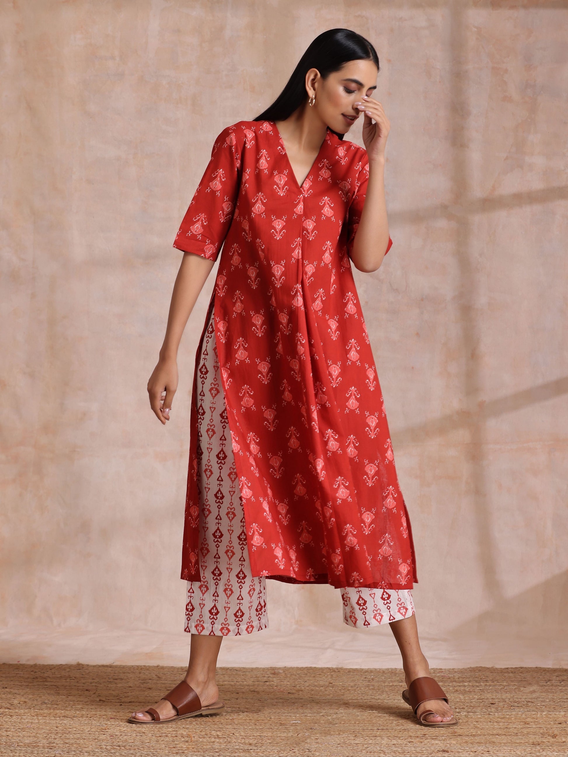 trueBrowns Red On Red Ikat Print Cotton Kurta Pant Set | Swadesiicart