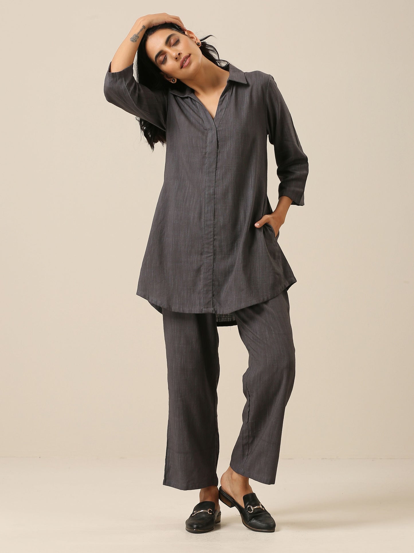 trueBrowns Slate Grey Slub Texture Collar Short Co-Ord Set - Swadesiicart