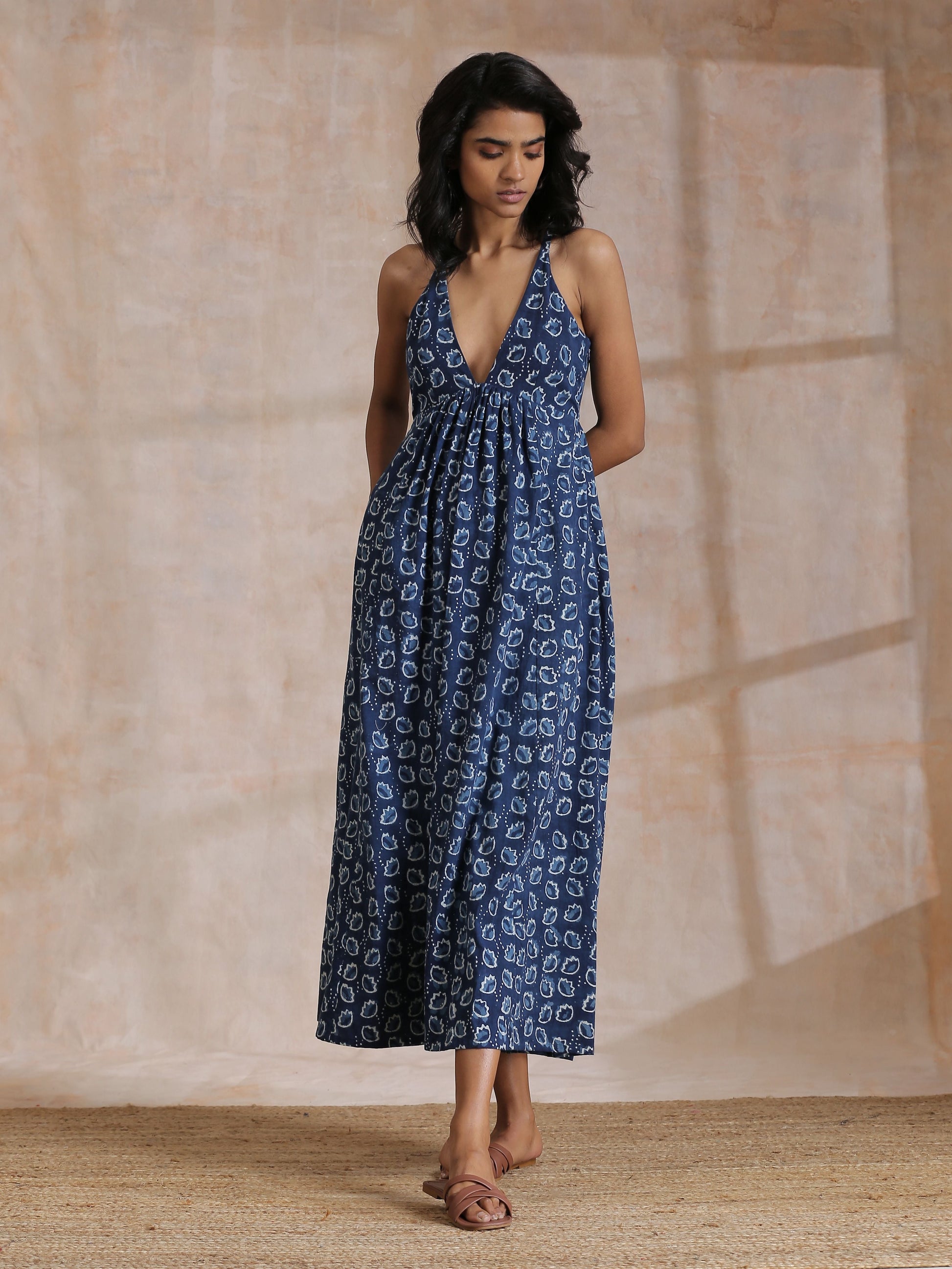 trueBrowns Indigo Dabu Floral Print Cotton Sleeveless Dress | Relove - Swadesiicart