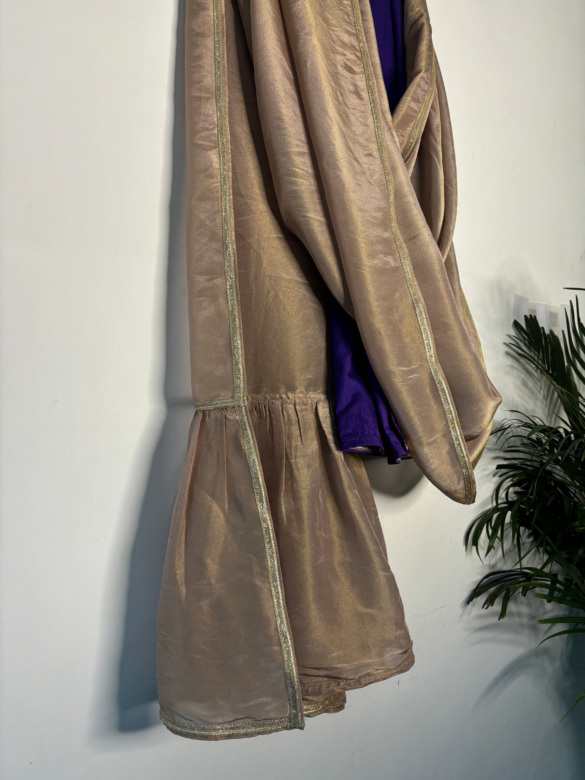 trueBrowns Lilac Tissue Pre-Stitched Saree | Swadesiicart
