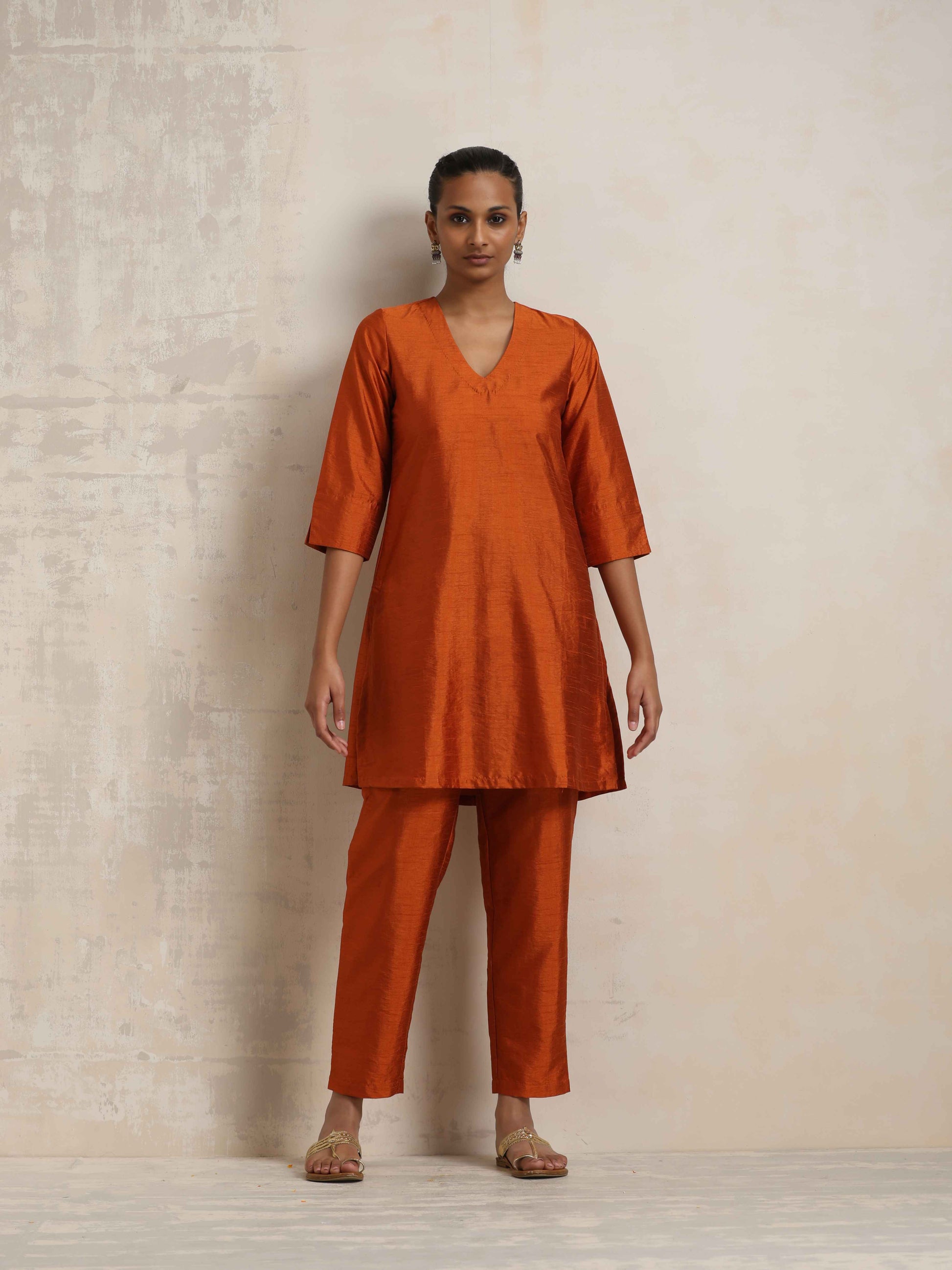 trueBrowns Orange Silk Kurta Co-ord Set - Swadesiicart