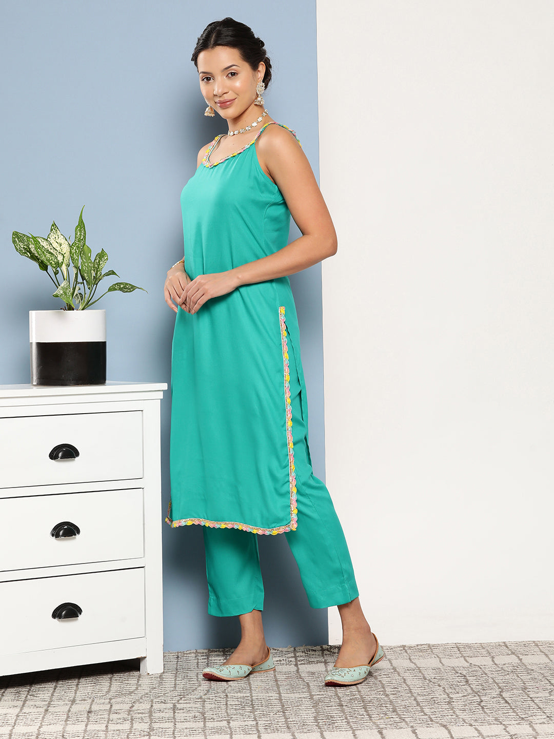 InWeave Women's Teal Lace Work Straight Strappy Kurta Set With Lime Green Chiffon Dupatta - Swadesiicart