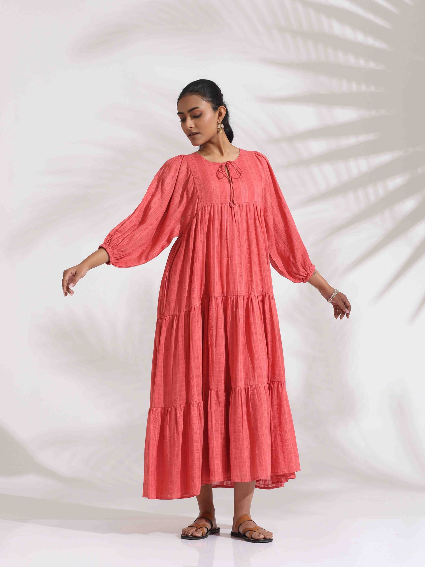 trueBrowns Pink Cotton Tier Dress | Swadesiicart