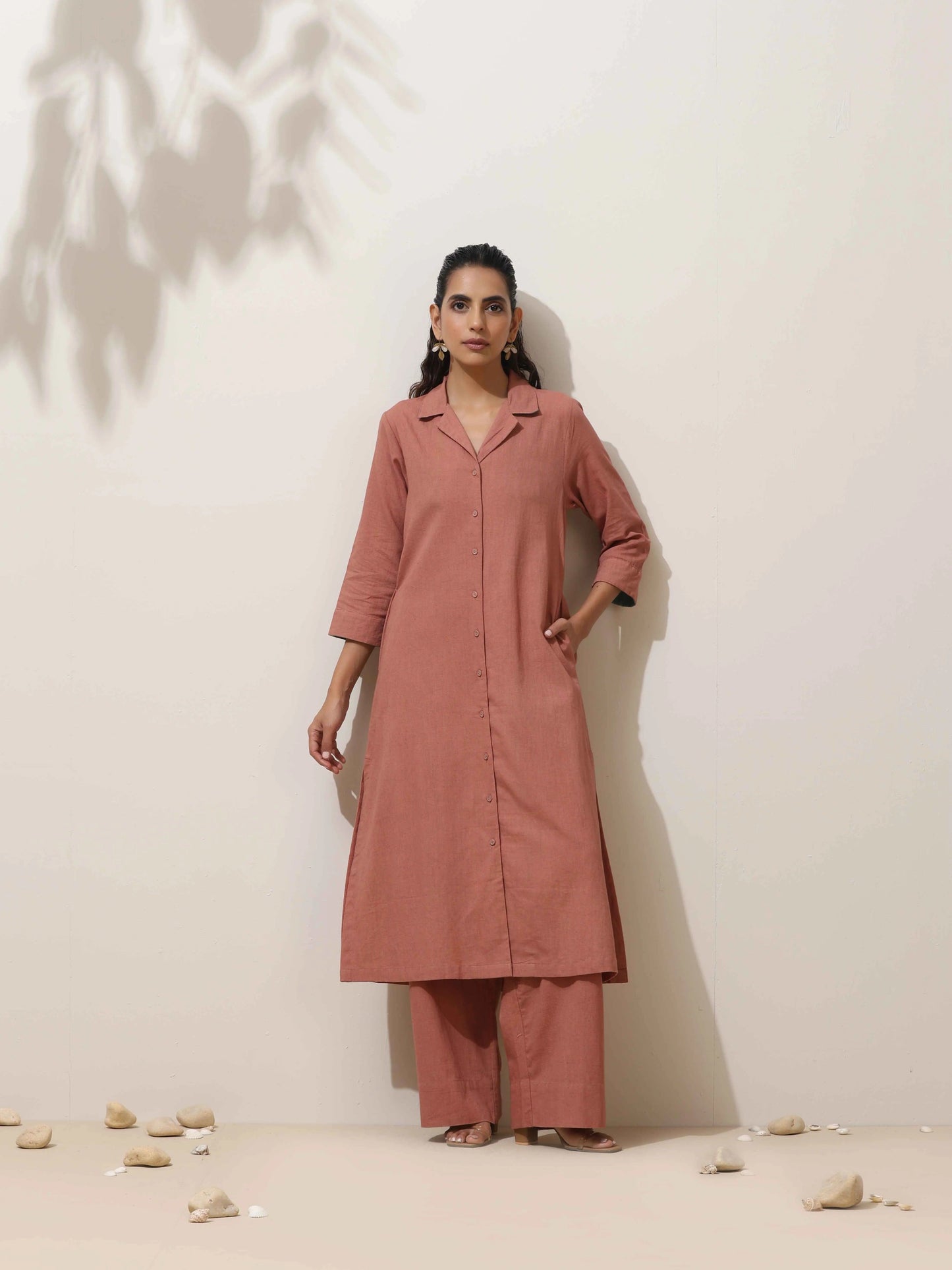 trueBrowns Peach Cotton Linen Kurta Pant Set | Swadesiicart