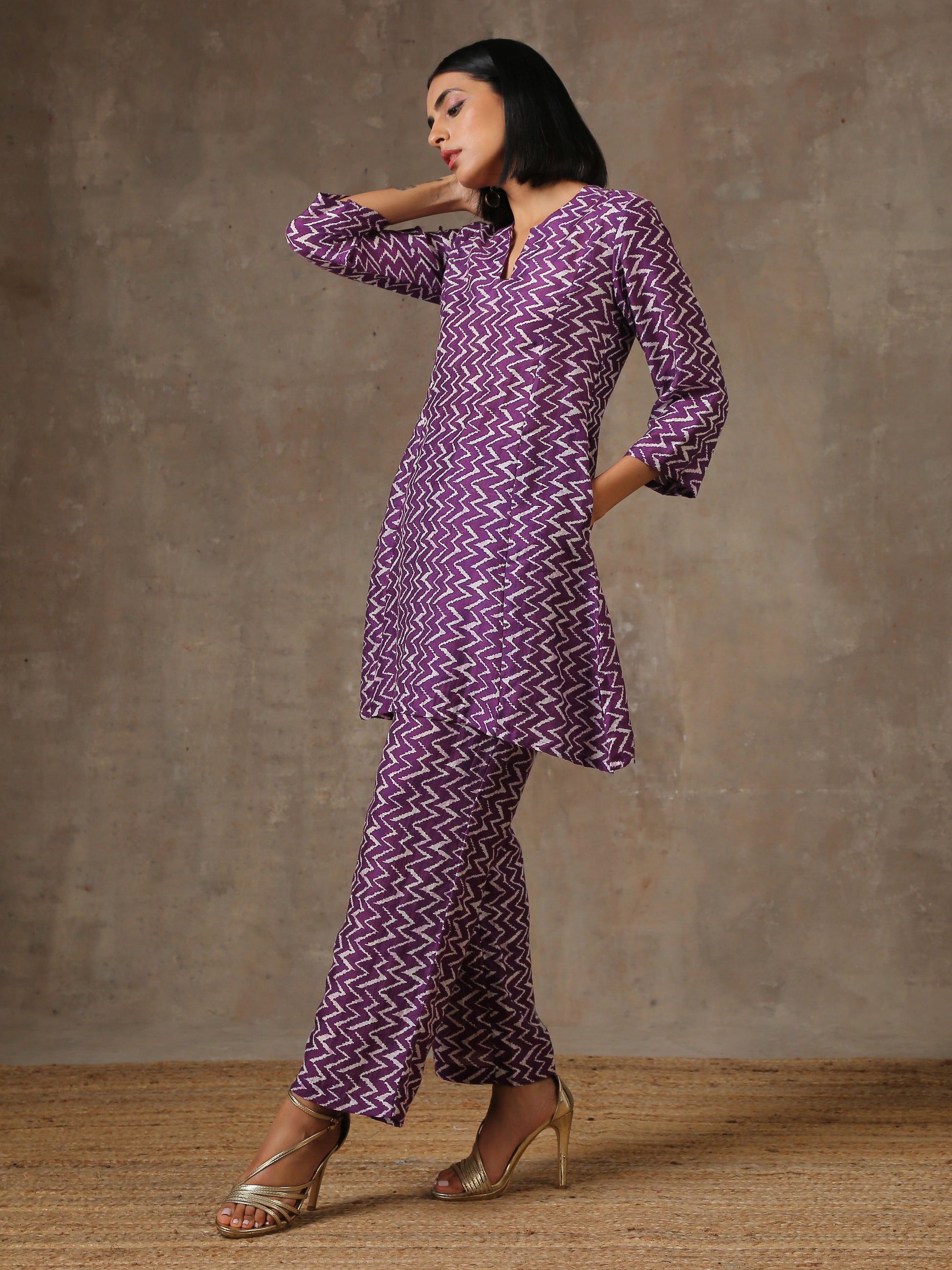 trueBrowns Purple White Lehariya Printed Silk Co-Ord Set - Swadesiicart