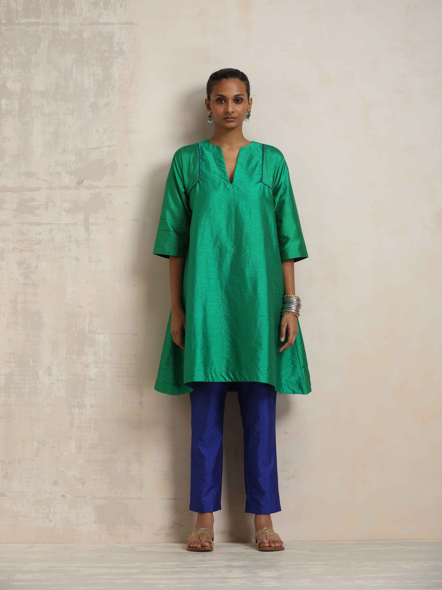 trueBrowns Bright Green Silk Kurta Co-ord Set - Swadesiicart
