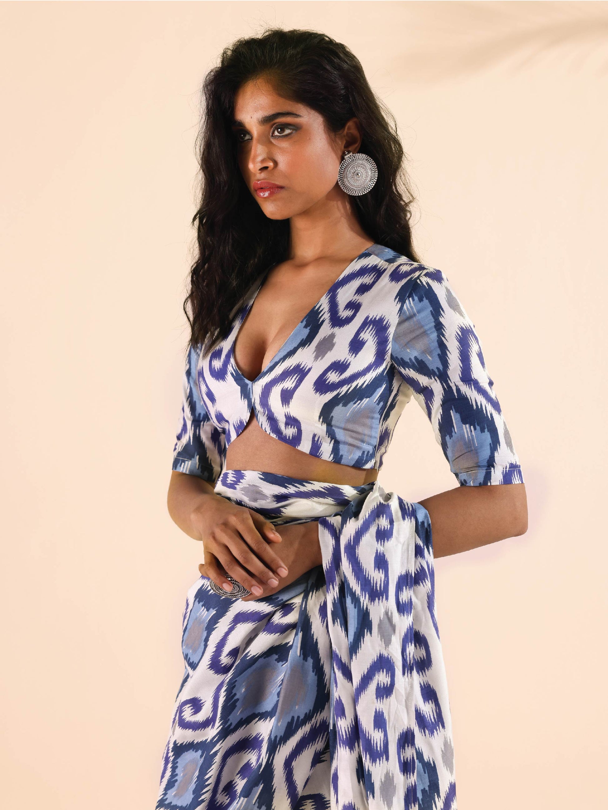 trueBrowns Blue Muslin Ikat Deep V-Neck Blouse | Swadesiicart