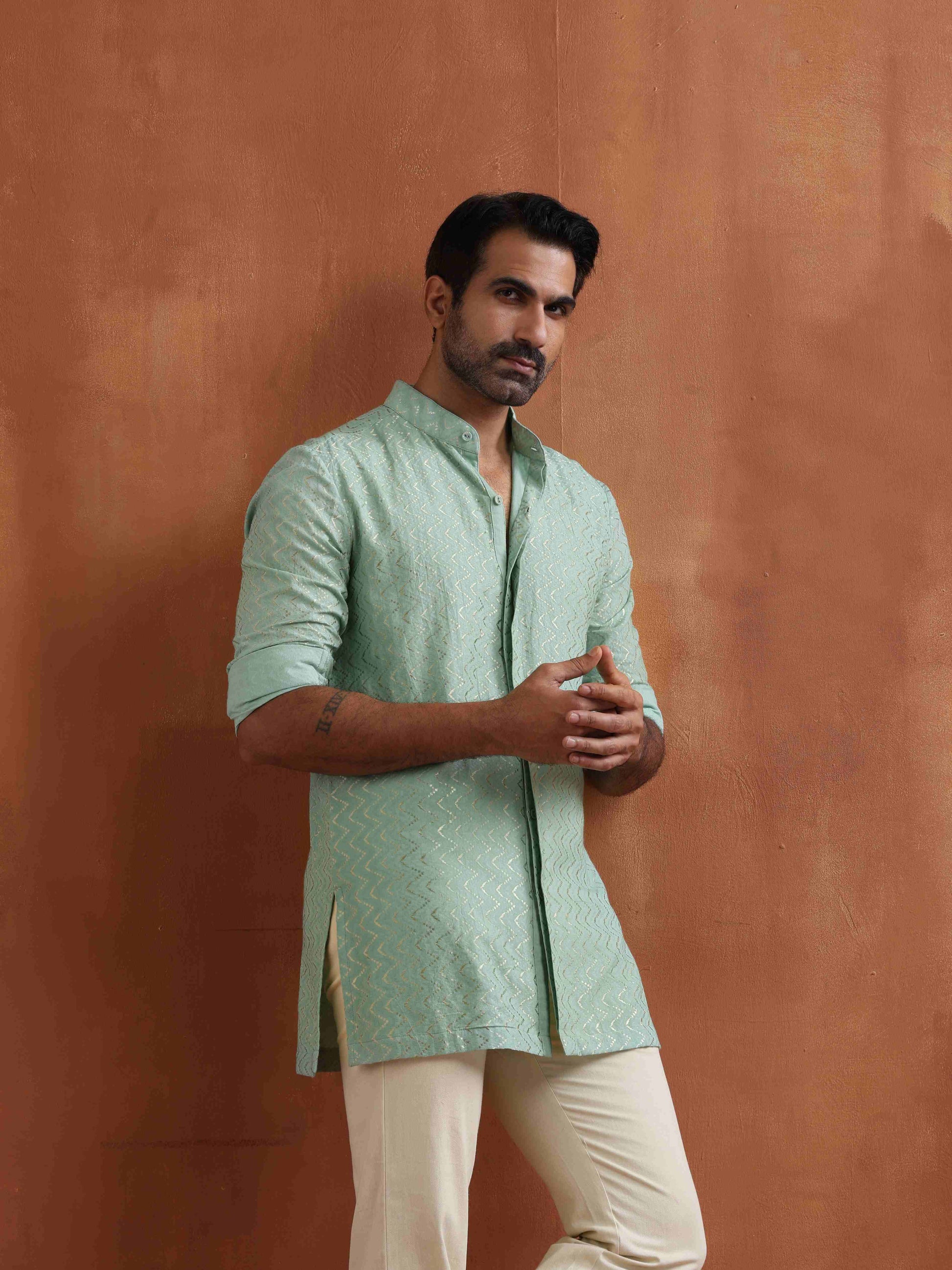 trueBrowns Men's Green Cotton Dobby Front Open Short Kurta | Swadesiicart