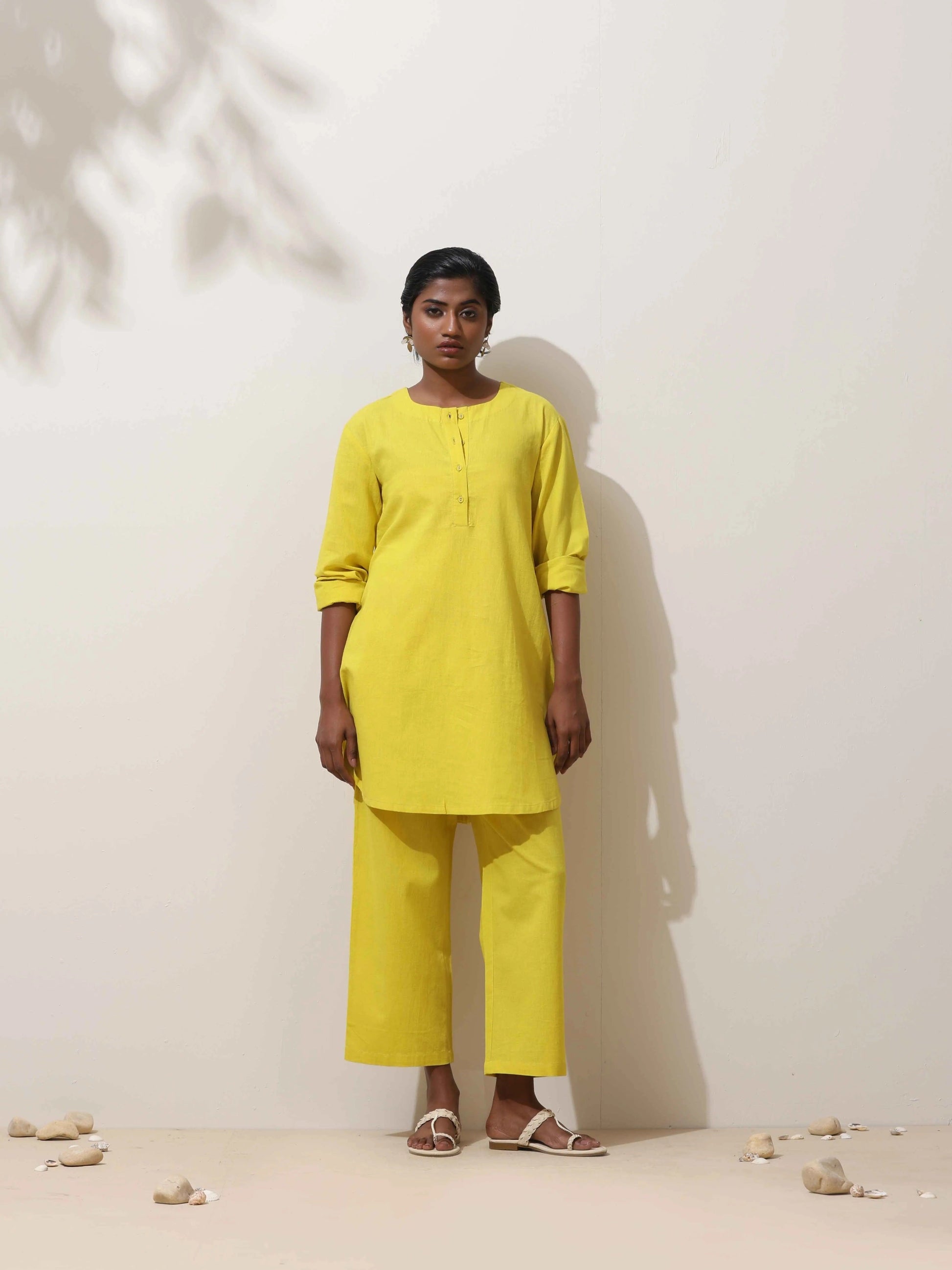 trueBrowns Lime Cotton Linen Kurta Co-Ord Set - Swadesiicart