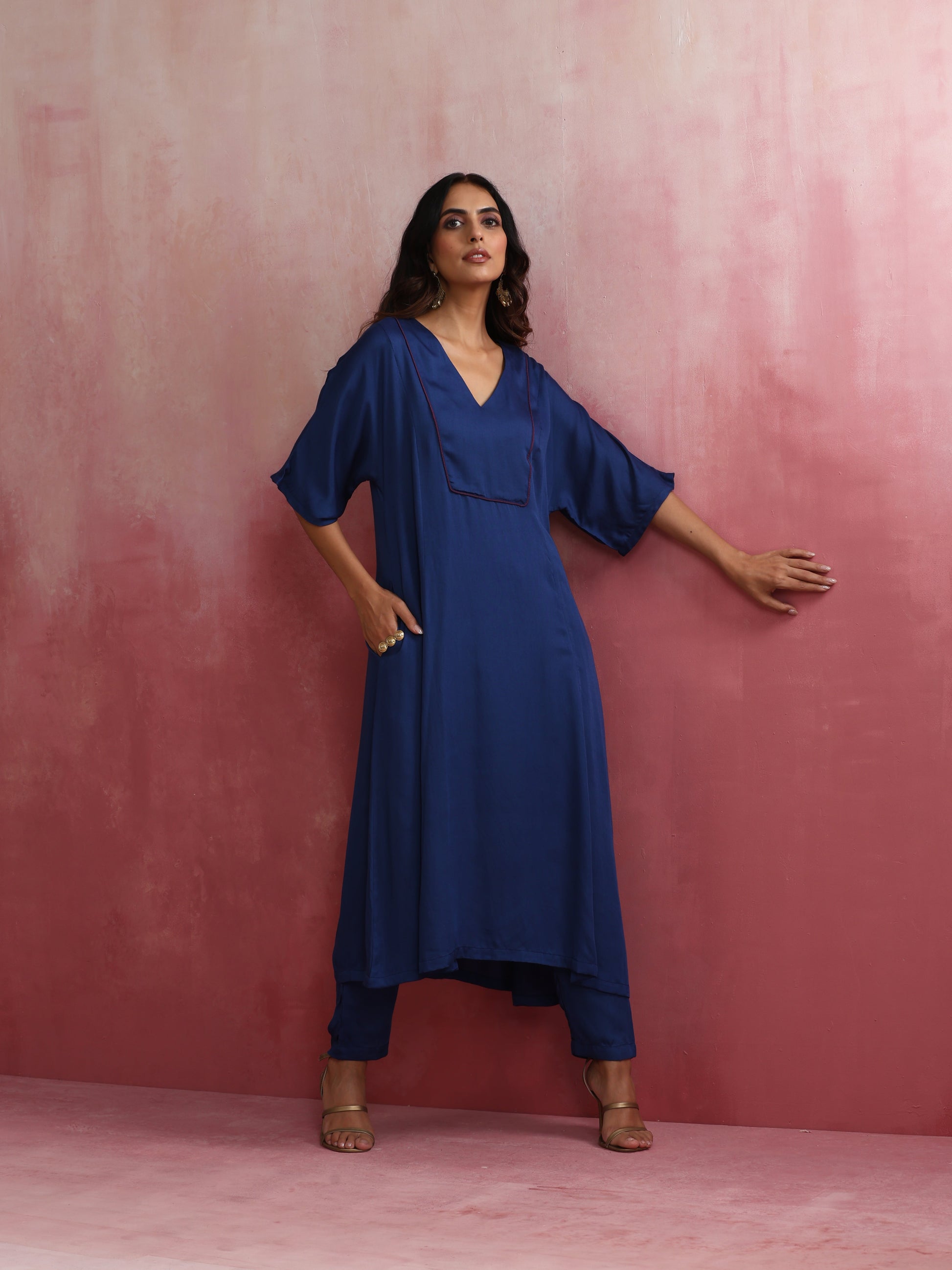 trueBrowns Blue Modal Kimono sleeve Kurta set | Swadesiicart