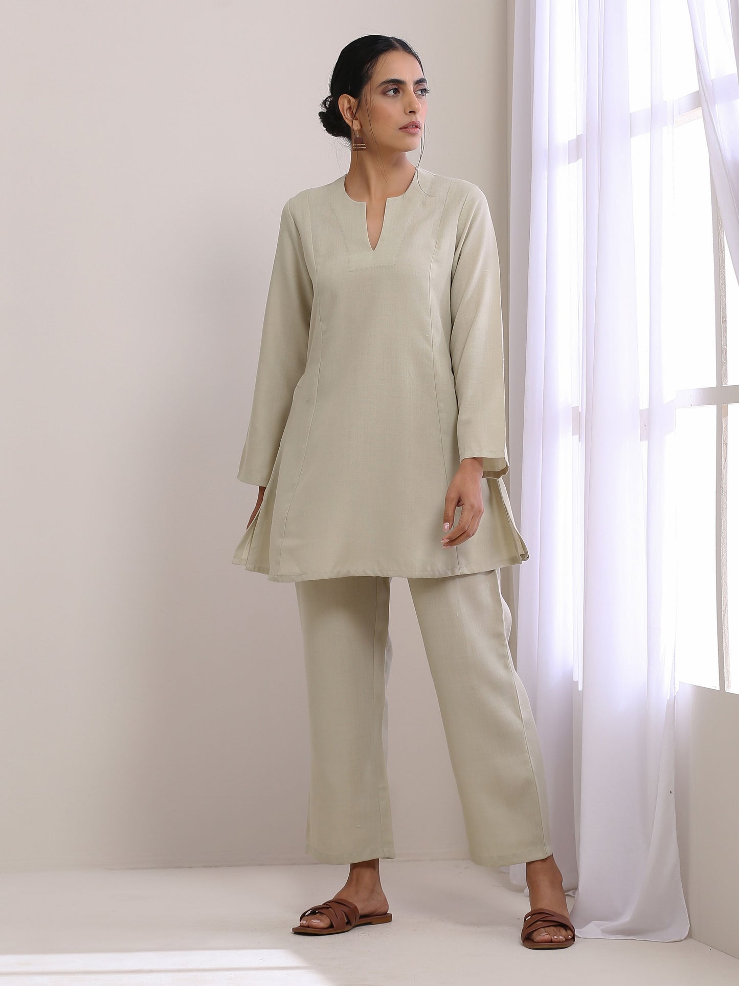 trueBrowns Light Grey Slub Co-Ord Set - Swadesiicart