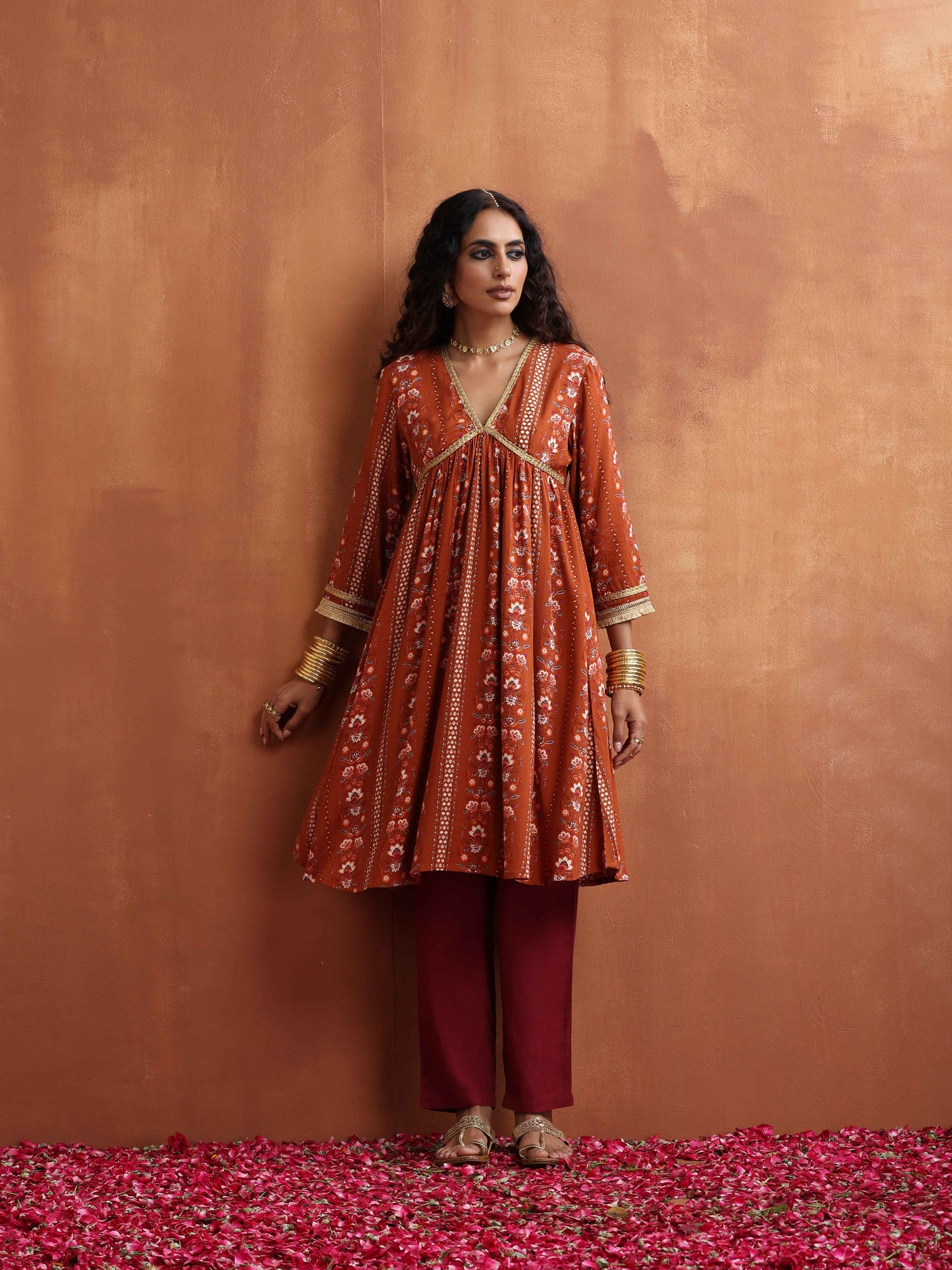 trueBrowns Orange Print Anarkali Kurta Co-ord Set - Swadesiicart