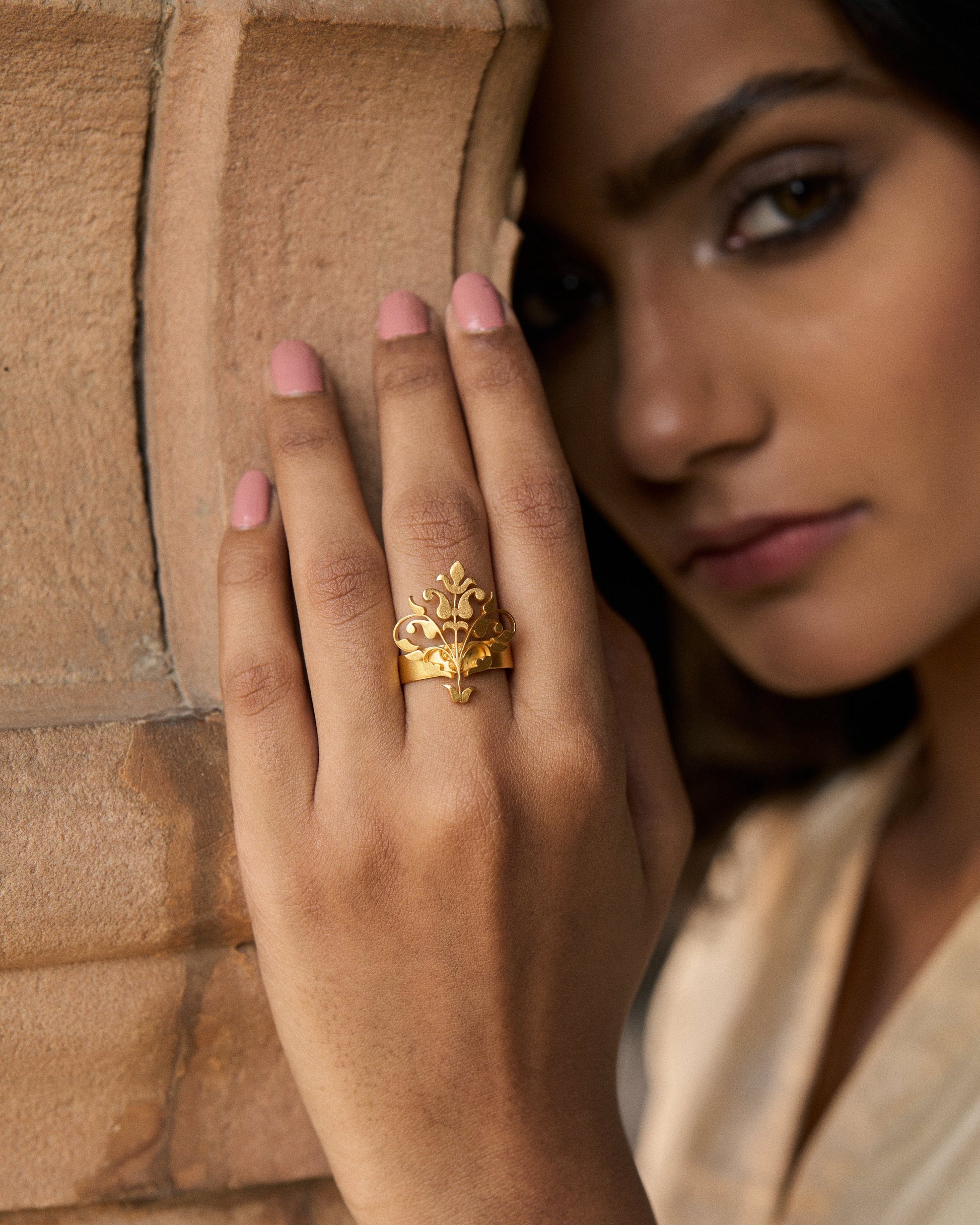trueBrowns Gold-Polished Small Leaf Ring | Swadesiicart