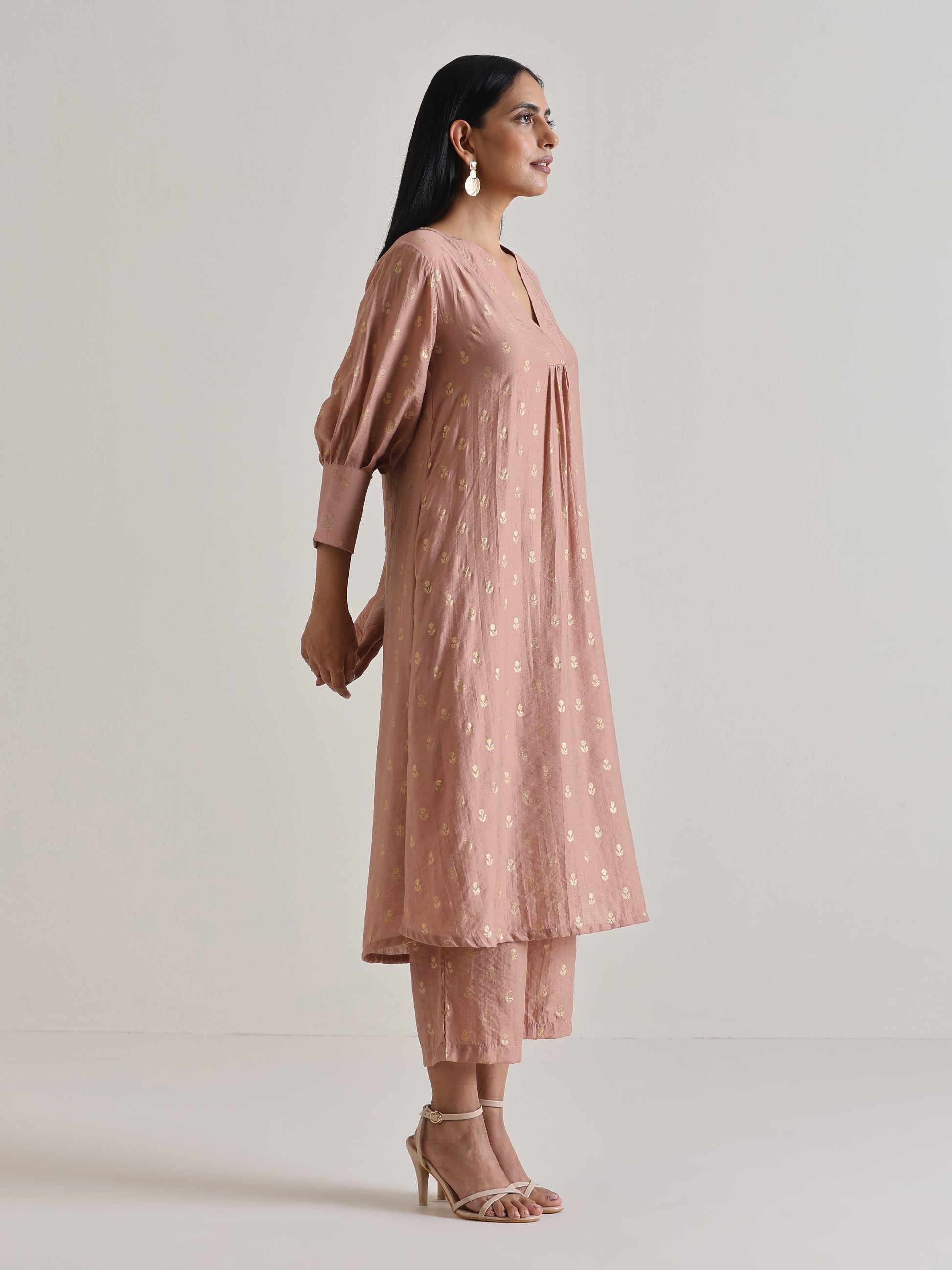 trueBrowns Beige Foil Puff Sleeve Kurta Set | Swadesiicart