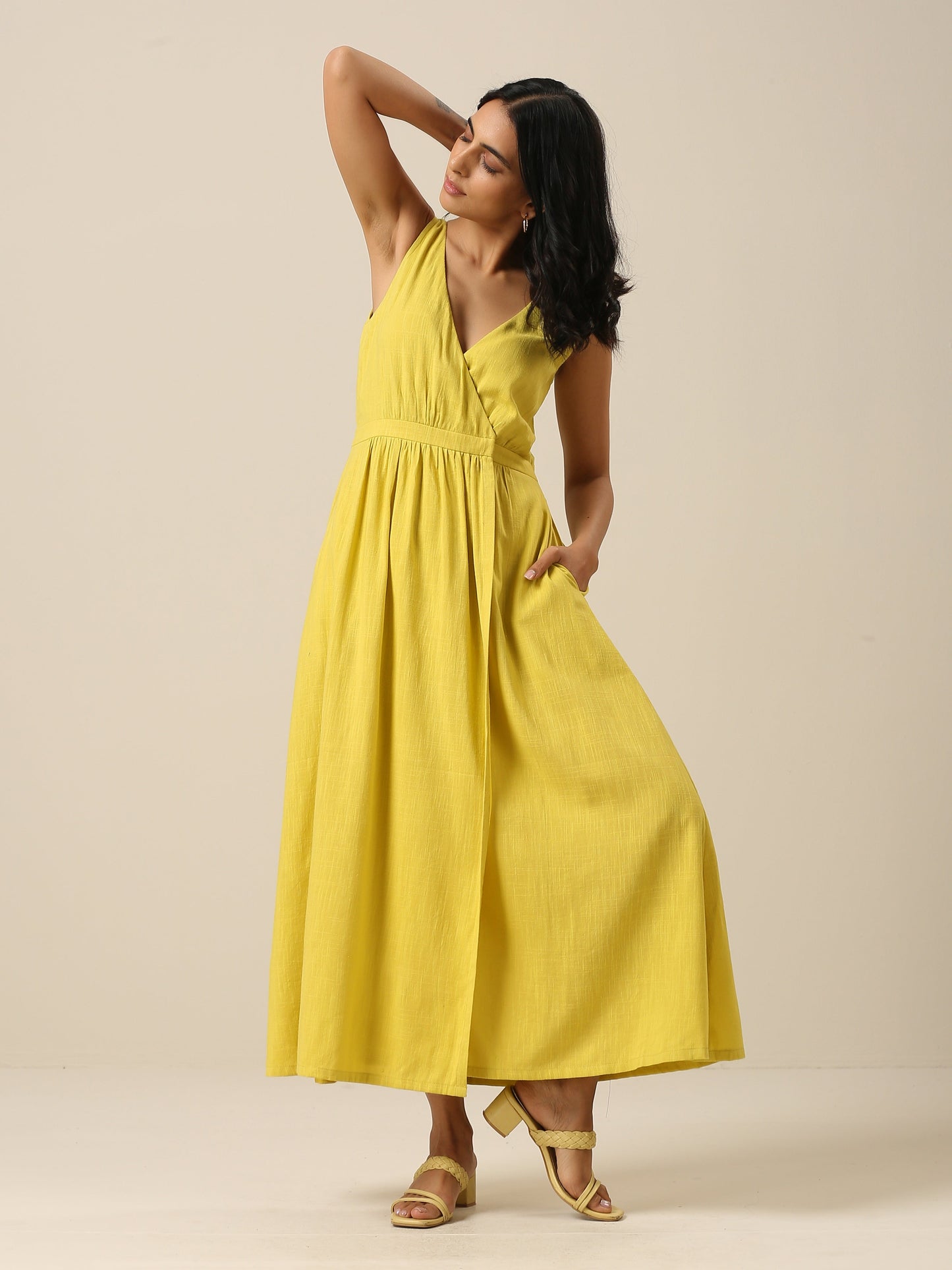 trueBrowns Lime Slub Texture Sleeveless Wrap Dress | Swadesiicart