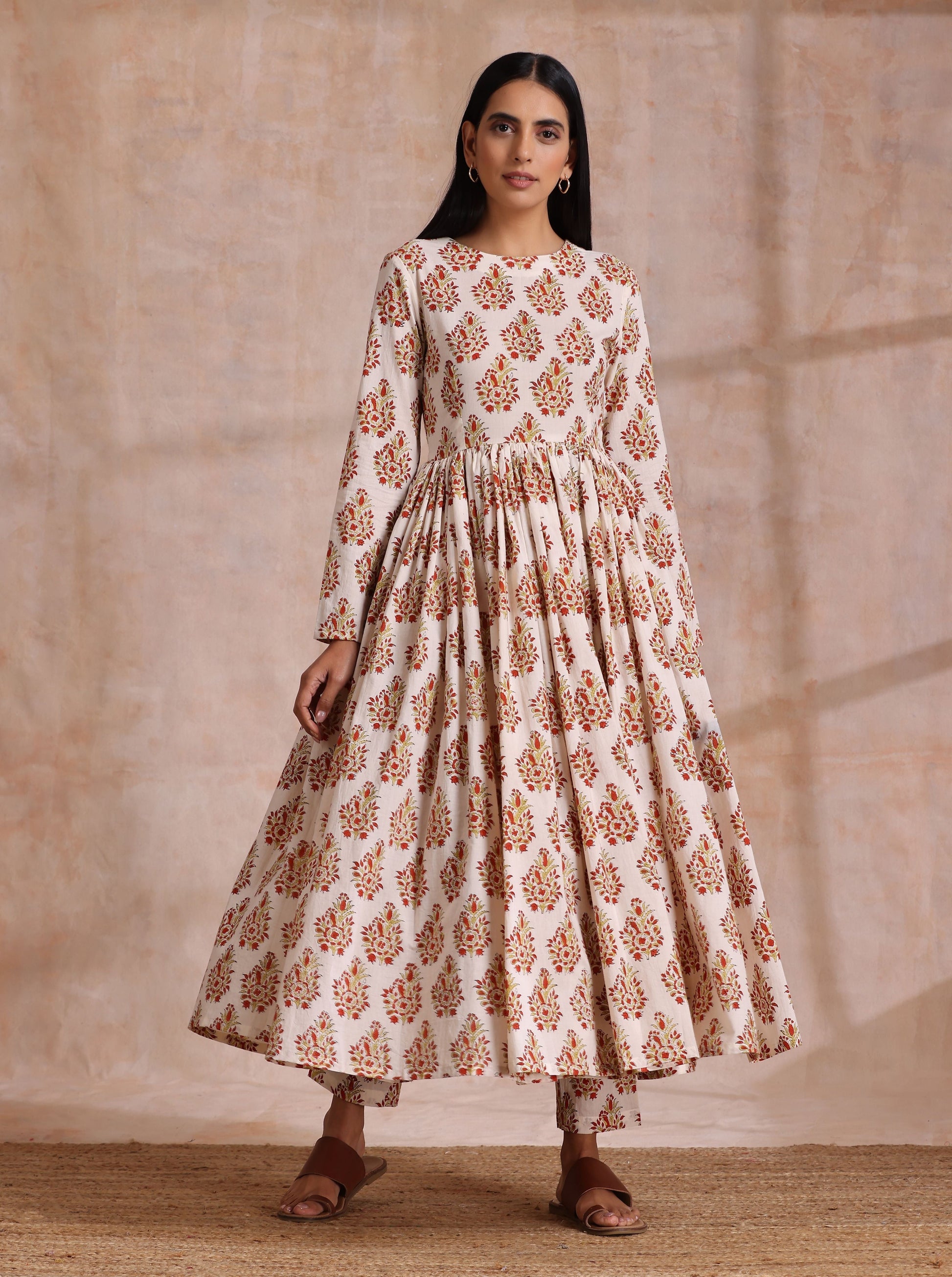 trueBrowns White With Red Yellow Buta Block Print Cotton Kurta Pant Dupatta Set | Swadesiicart