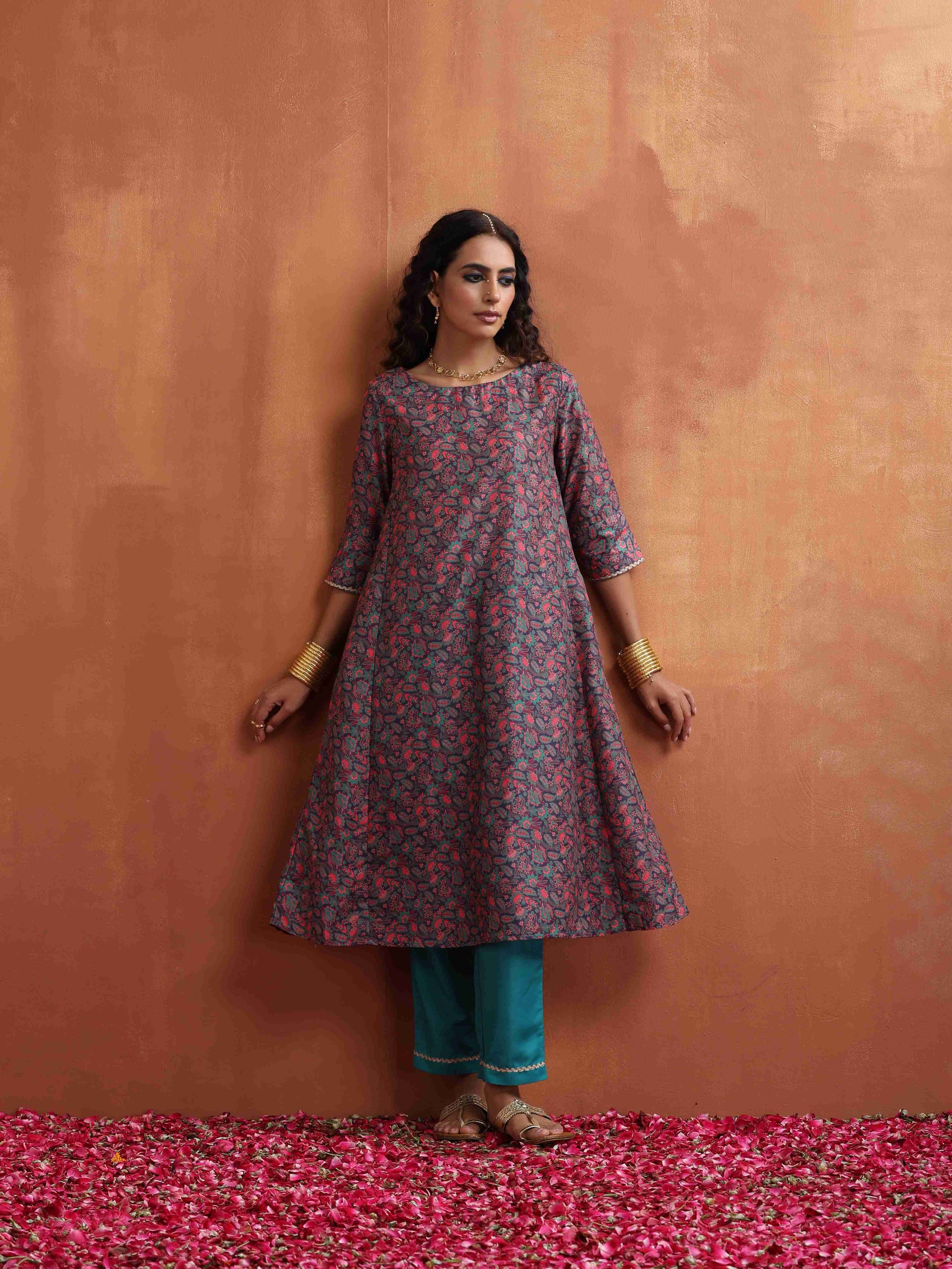 trueBrowns Purple Print A-line Kurta Set | Swadesiicart