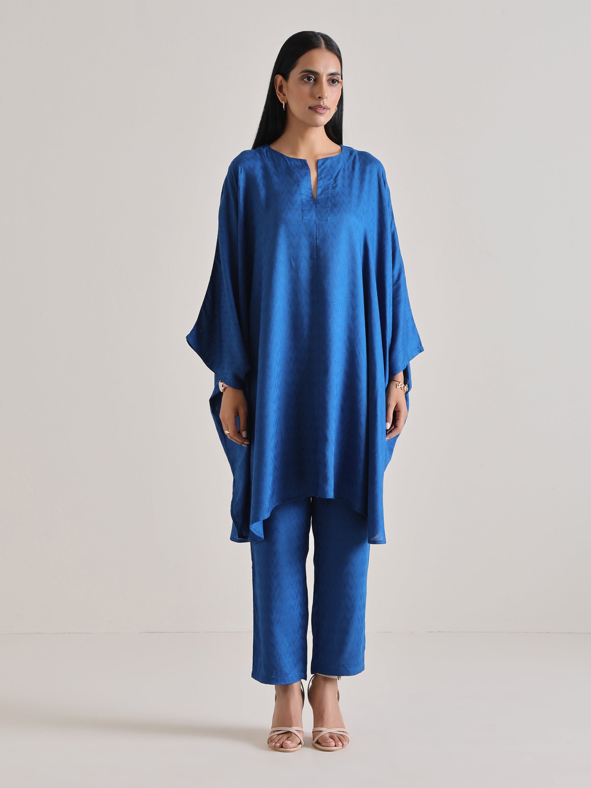 trueBrowns Ink Blue Oversized Round Co-Ord Set - Swadesiicart